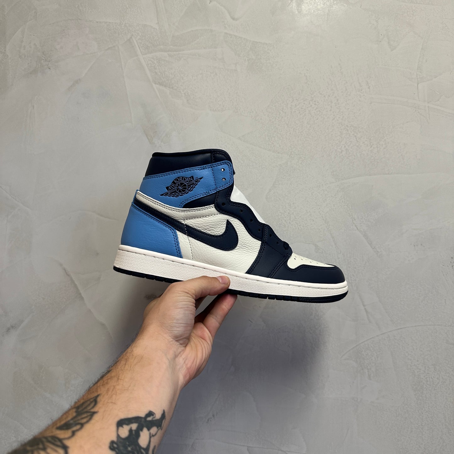 Jordan 1 Retro High Obsidian UNC (Pronta Entrega)