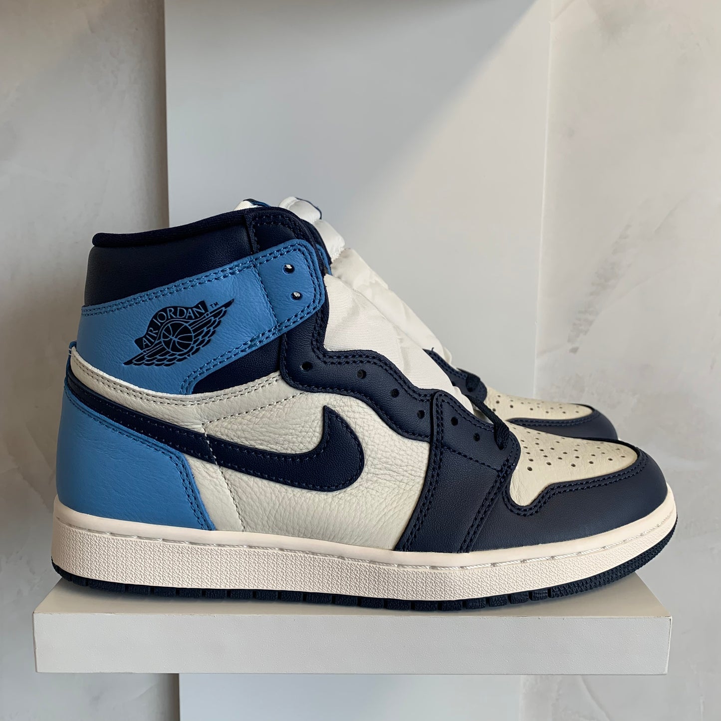 Jordan 1 Retro High Obsidian UNC (Pronta Entrega)