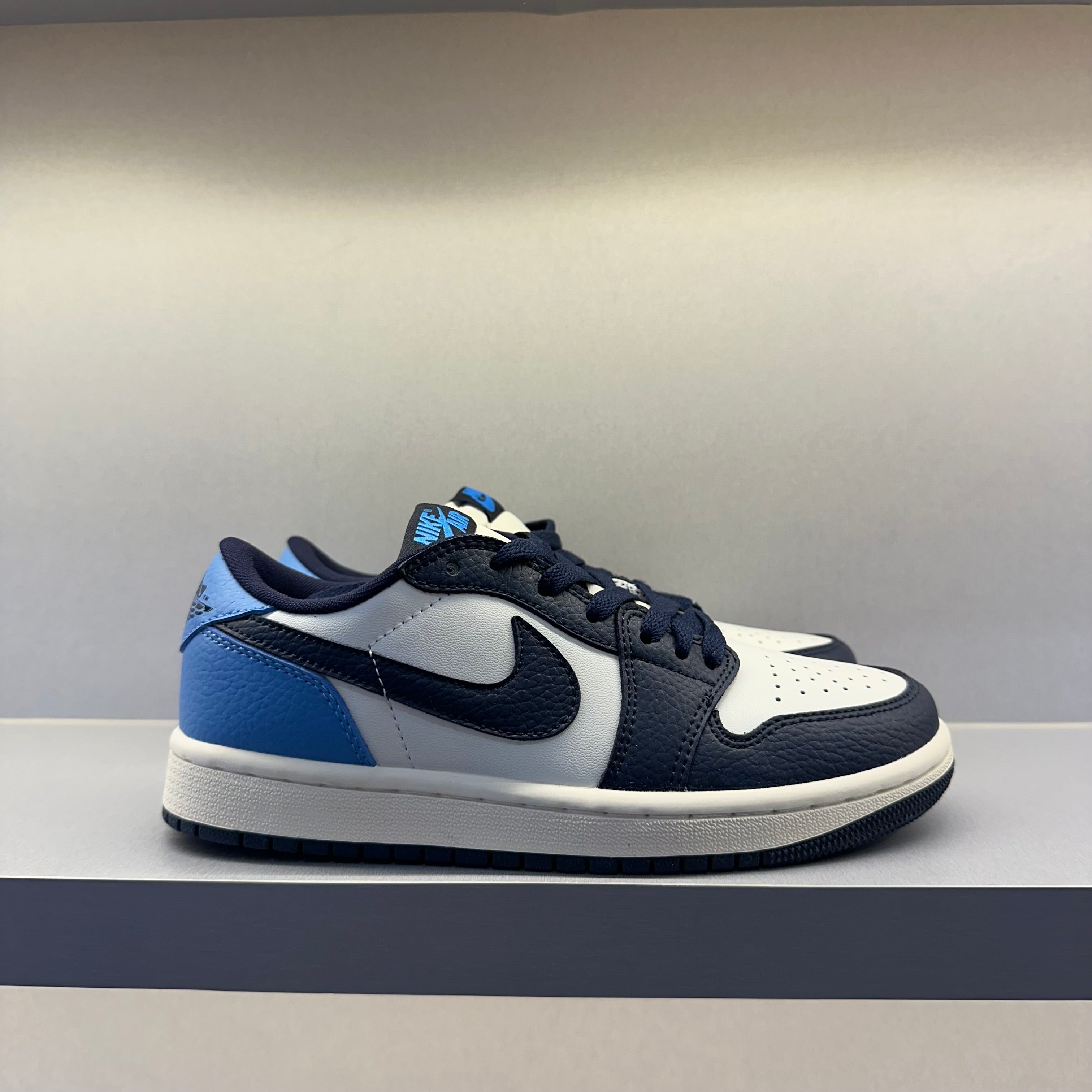 Air Jordan 1 Low OG Obsidian (Pronta Entrega)