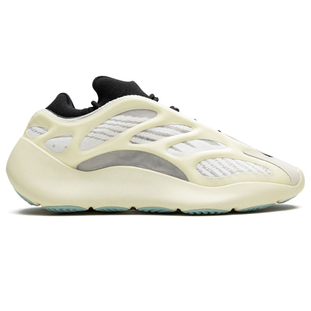 靴/バッグ adidas originals YEEZY BOOST 700 V3 Adidas Yeezy Boost 700 V3 Azael – Xo Gang Brazil