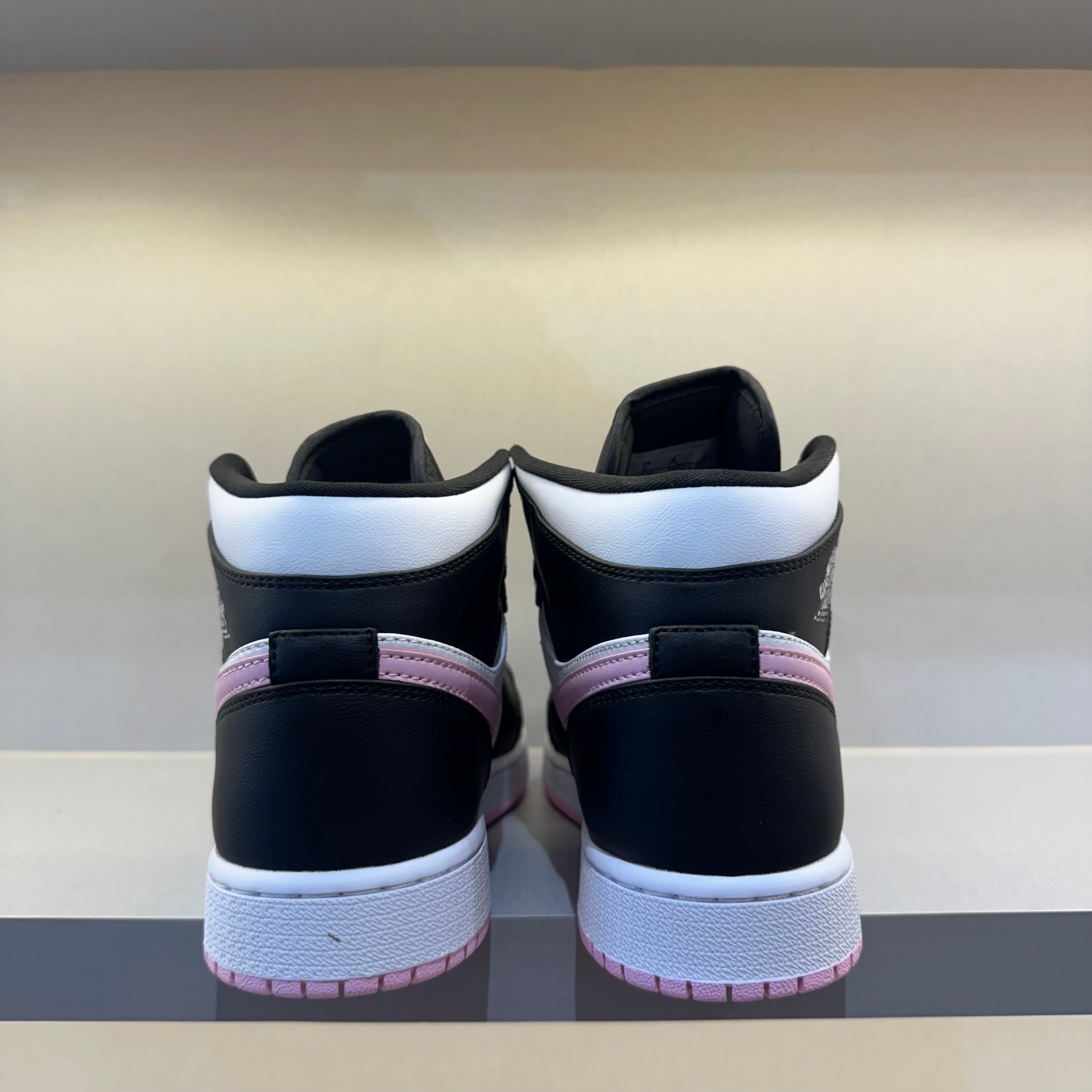 Air Jordan 1 Mid Arctic Pink (Pronta Entrega)
