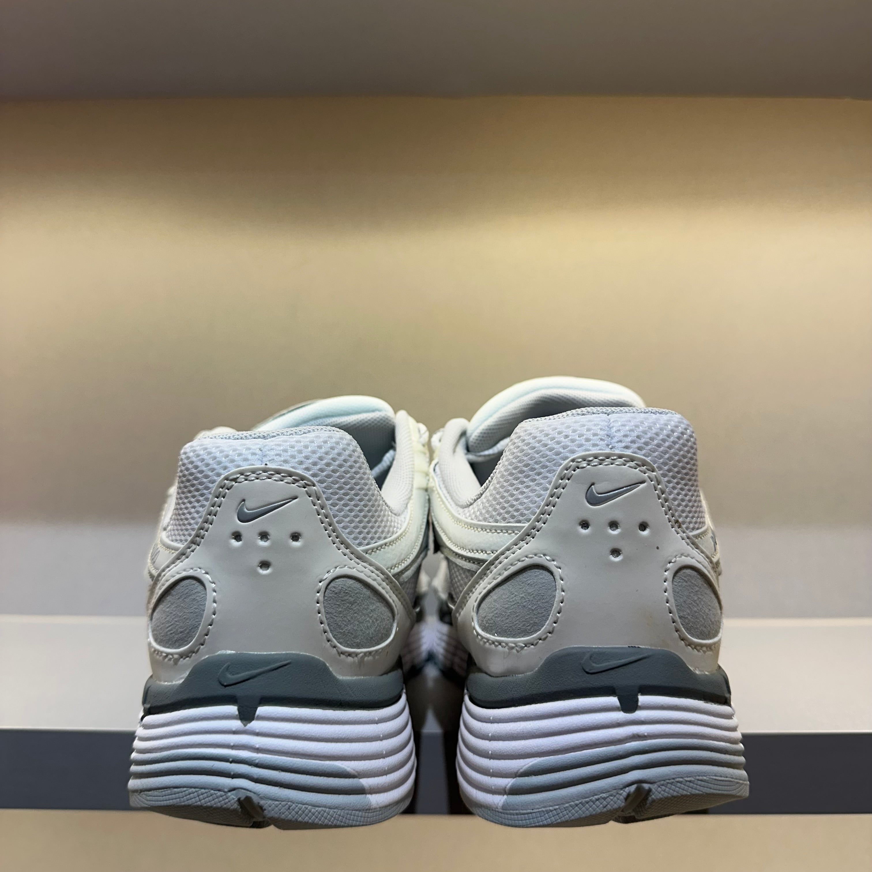 Nike P-6000 GS Platinum Tint White (Pronta Entrega)