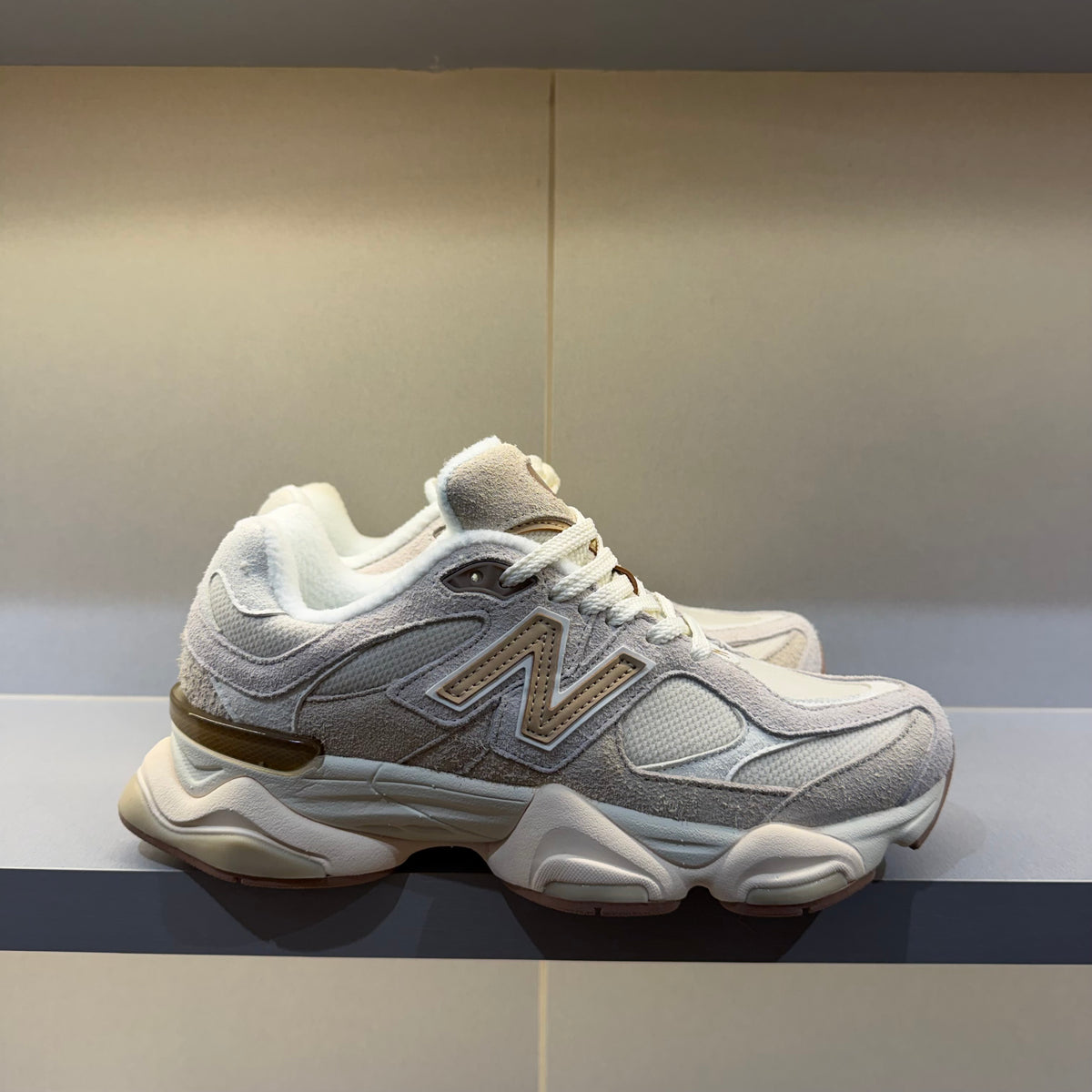 New Balance 9060 Bisque Sea Salt (Pronta Entrega)