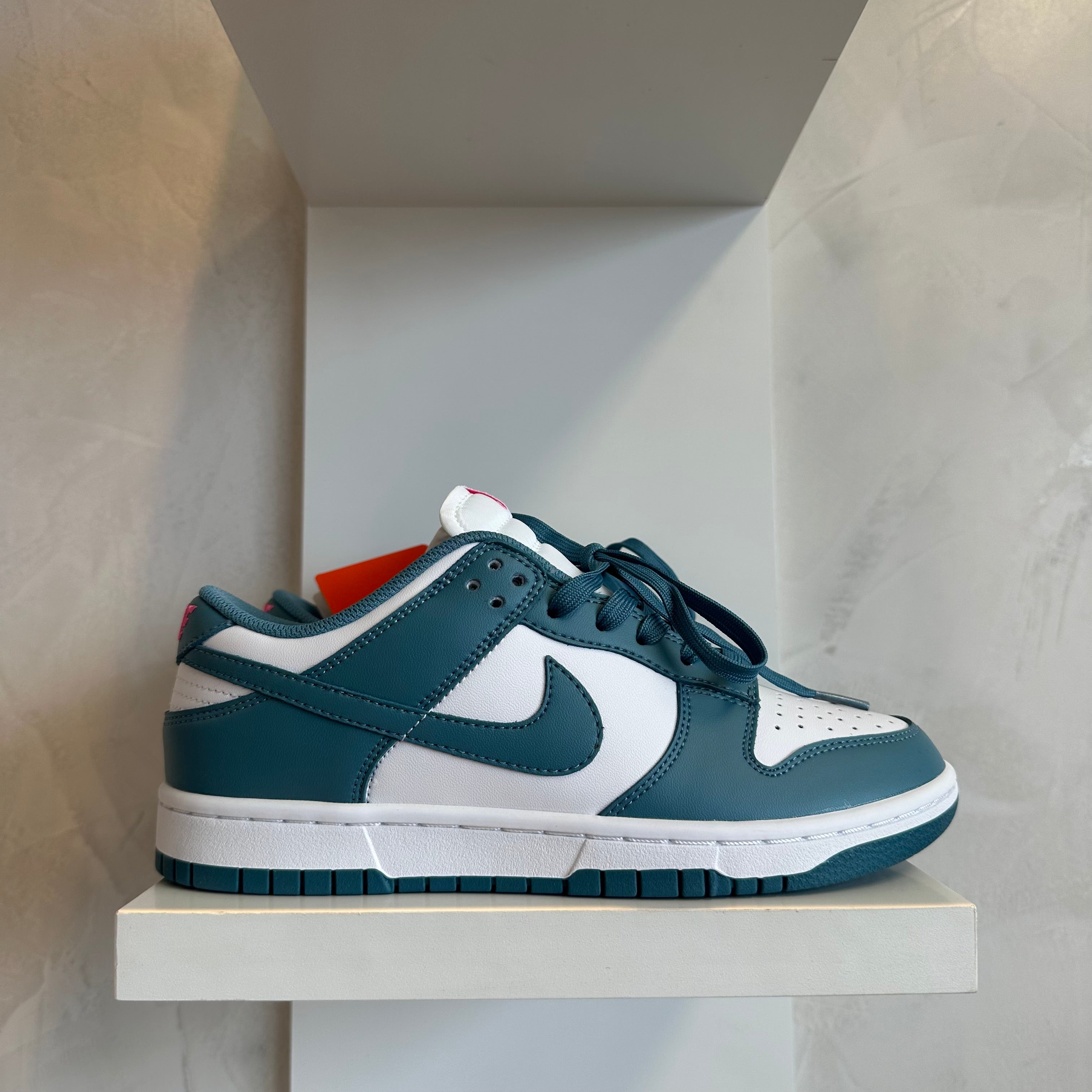 Nike Dunk Low South Beach (Pronta Entrega)