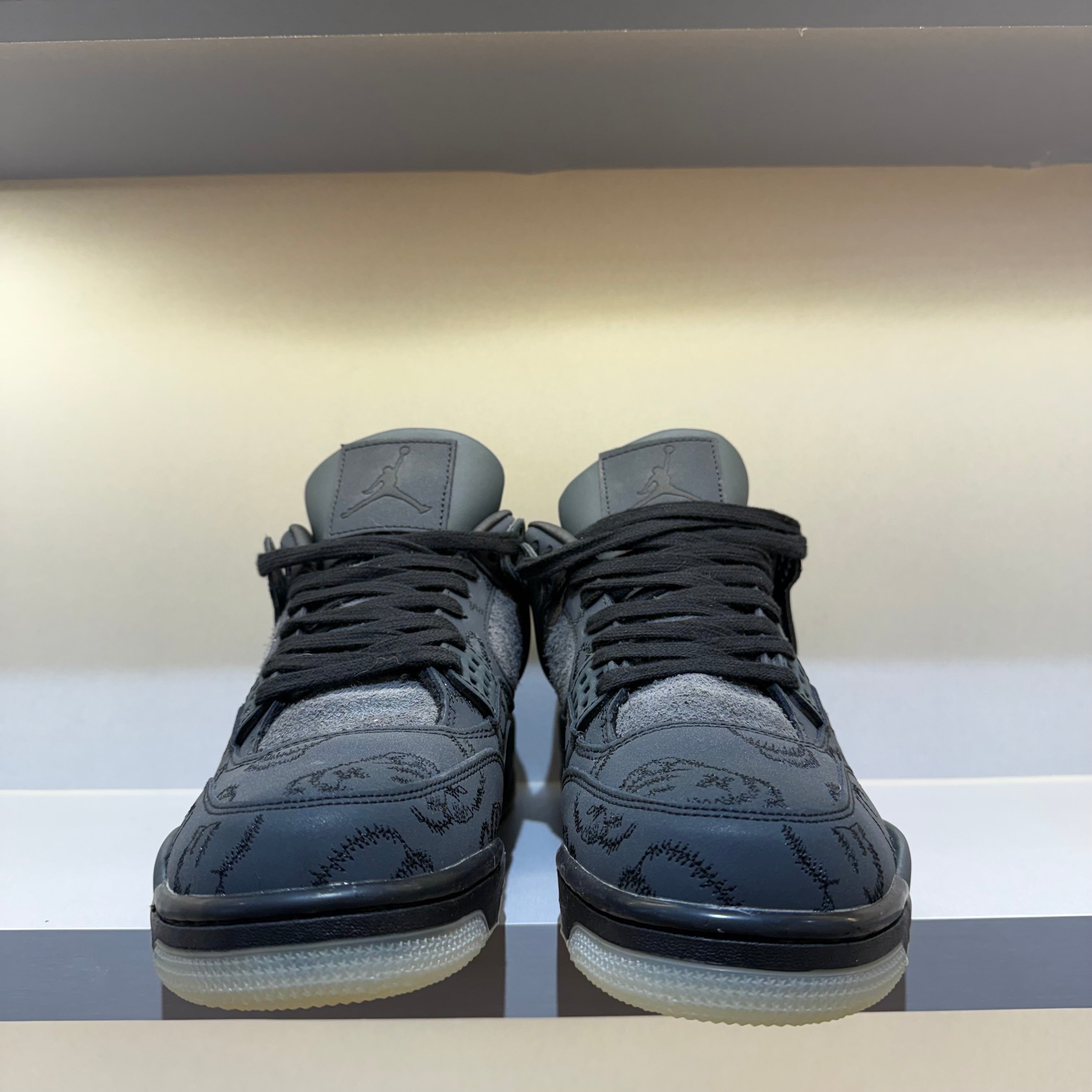 Jordan 4 Retro Kaws Black (Pronta Entrega)