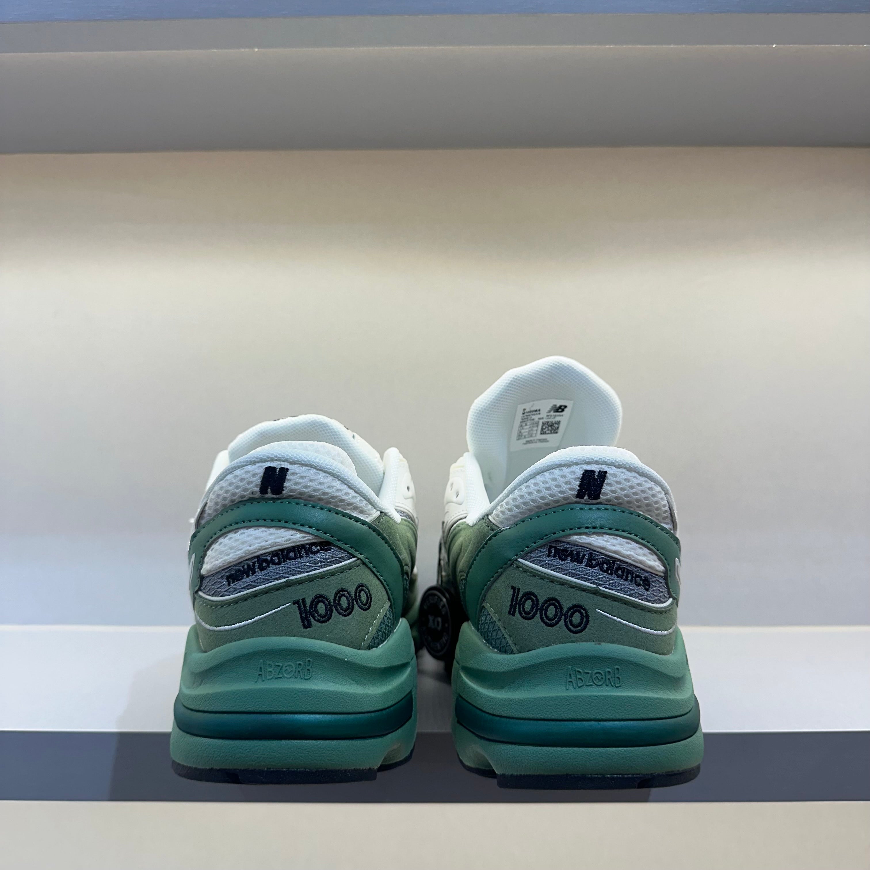 New Balance 1000 Mallard Green Sea Salt (Pronta Entrega)