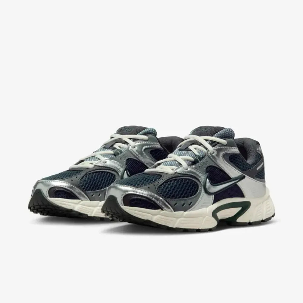 Nike V5 RNR Seaweed Metallic Silver