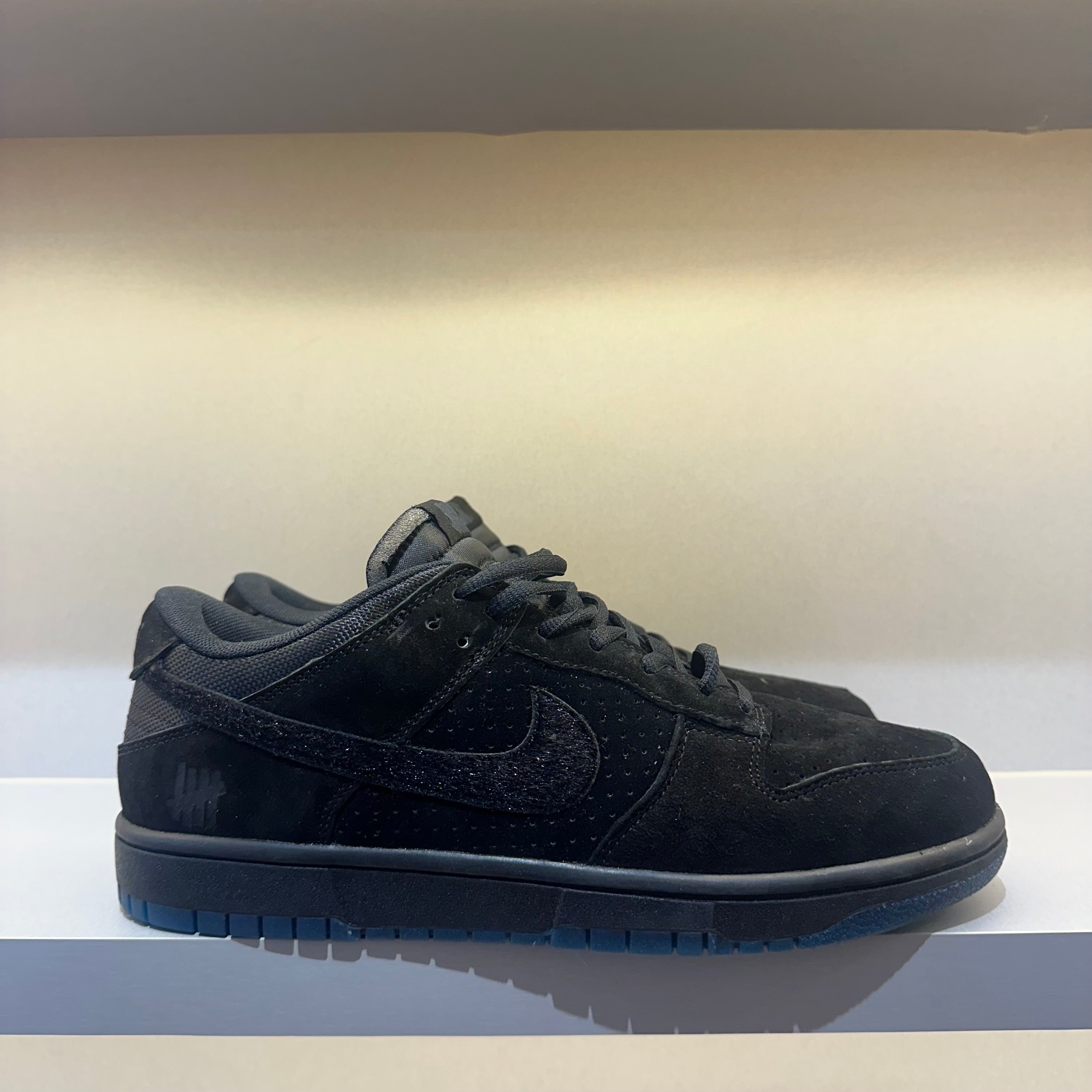 Nike Dunk Low SP Undefeated 5 On It Black (Pronta Entrega)