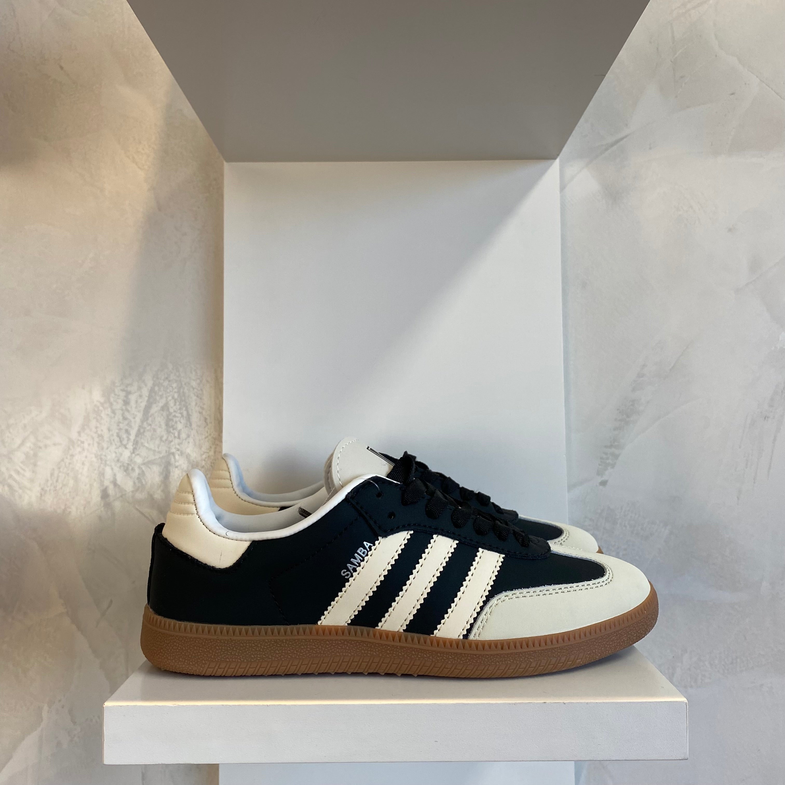 Adidas Samba OG "Core Black Wonder" (Pronta Entrega)