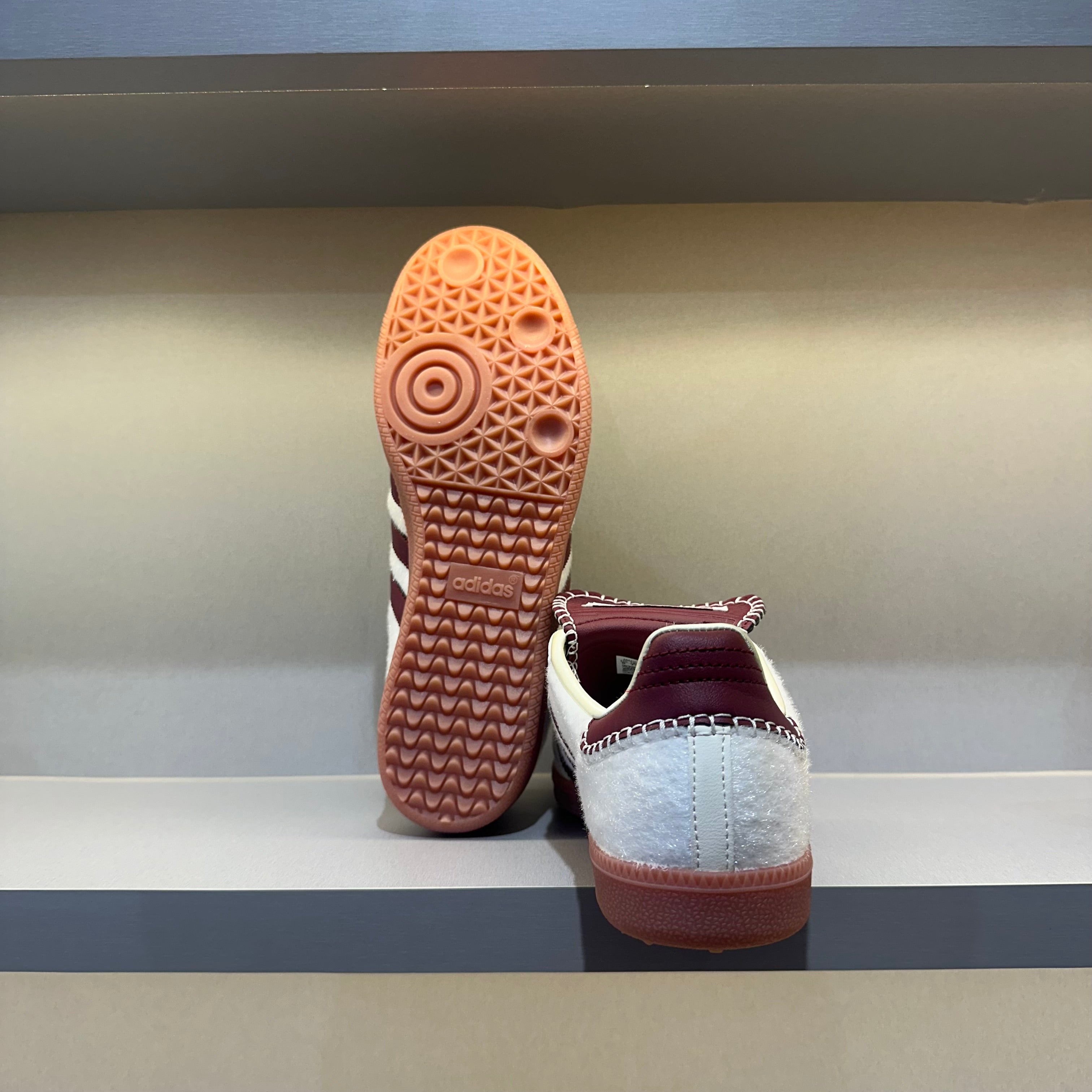 靴 WalesBonner x adidasSamba Pony Tonal Low Wales Bonner x adidas Samba Low Pony Tonal Core Black - Droper