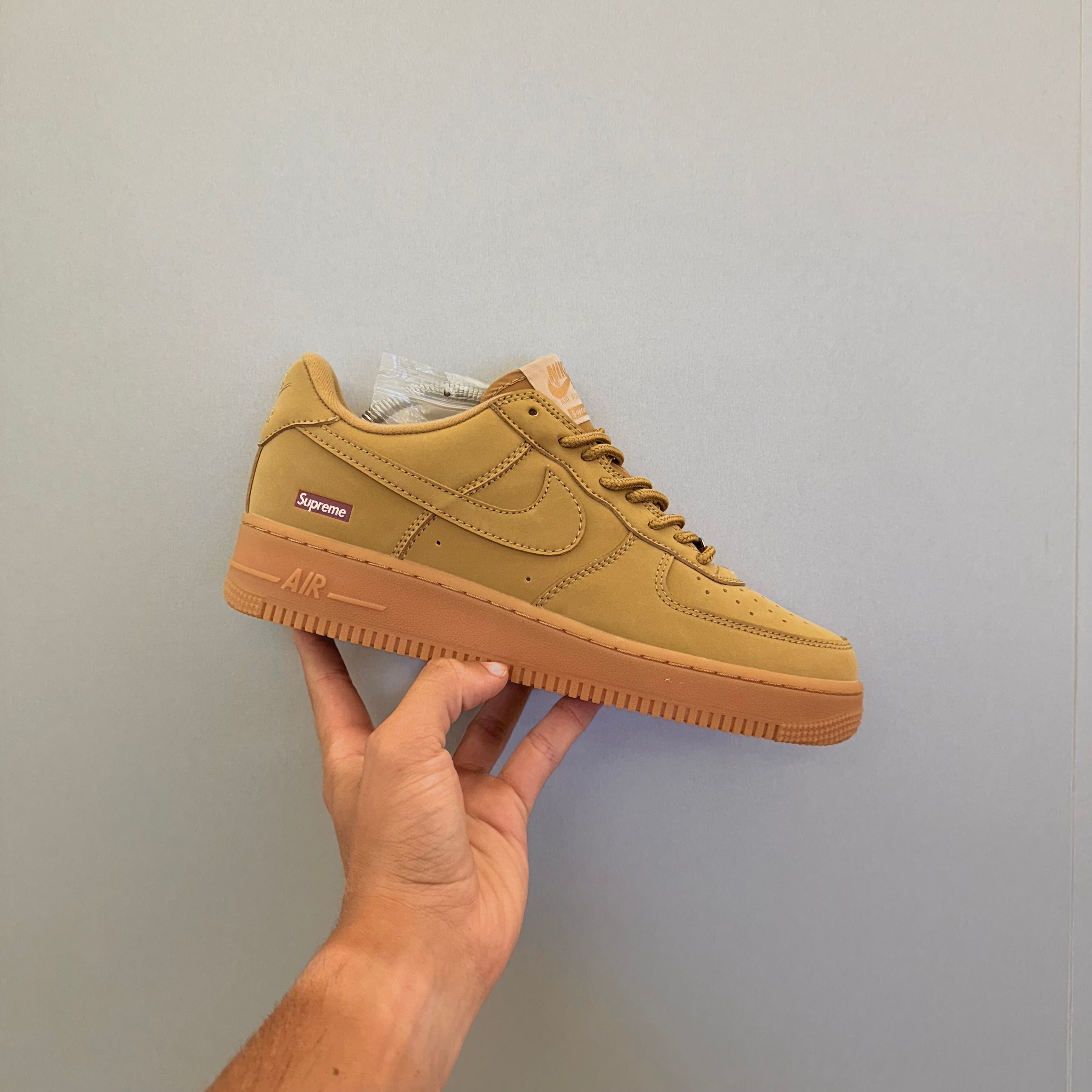 Nike Air Force 1 Low SP Supreme Wheat (Pronta Entrega)