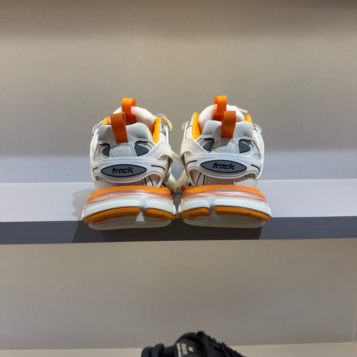 Balenciaga Track White Orange (Pronta Entrega)