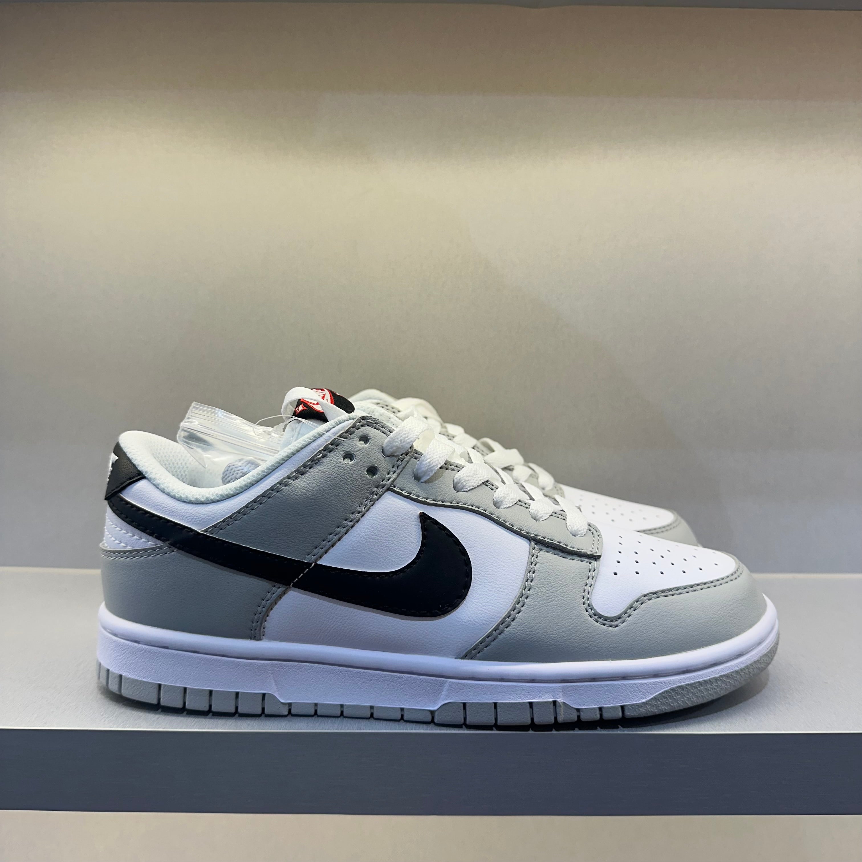 Nike Dunk Low SE Jackpot (Pronta Entrega)