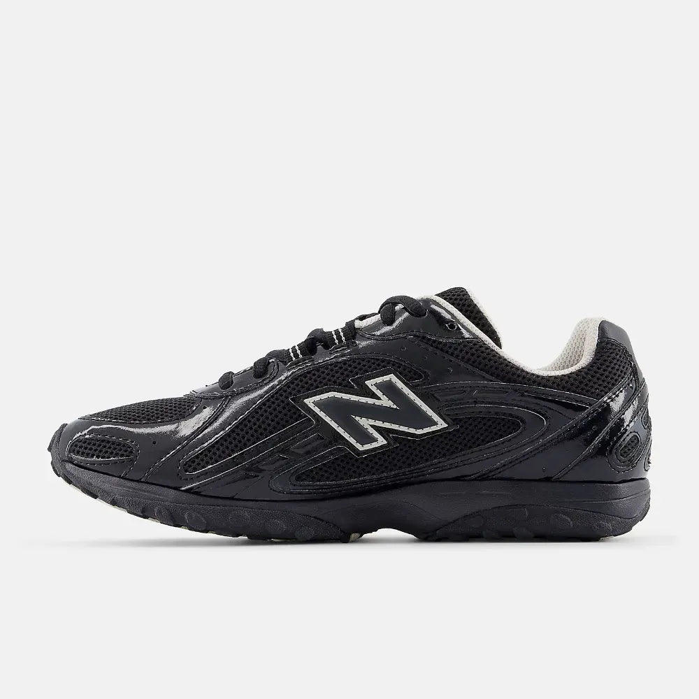 New Balance 204L Black Timberwolf
