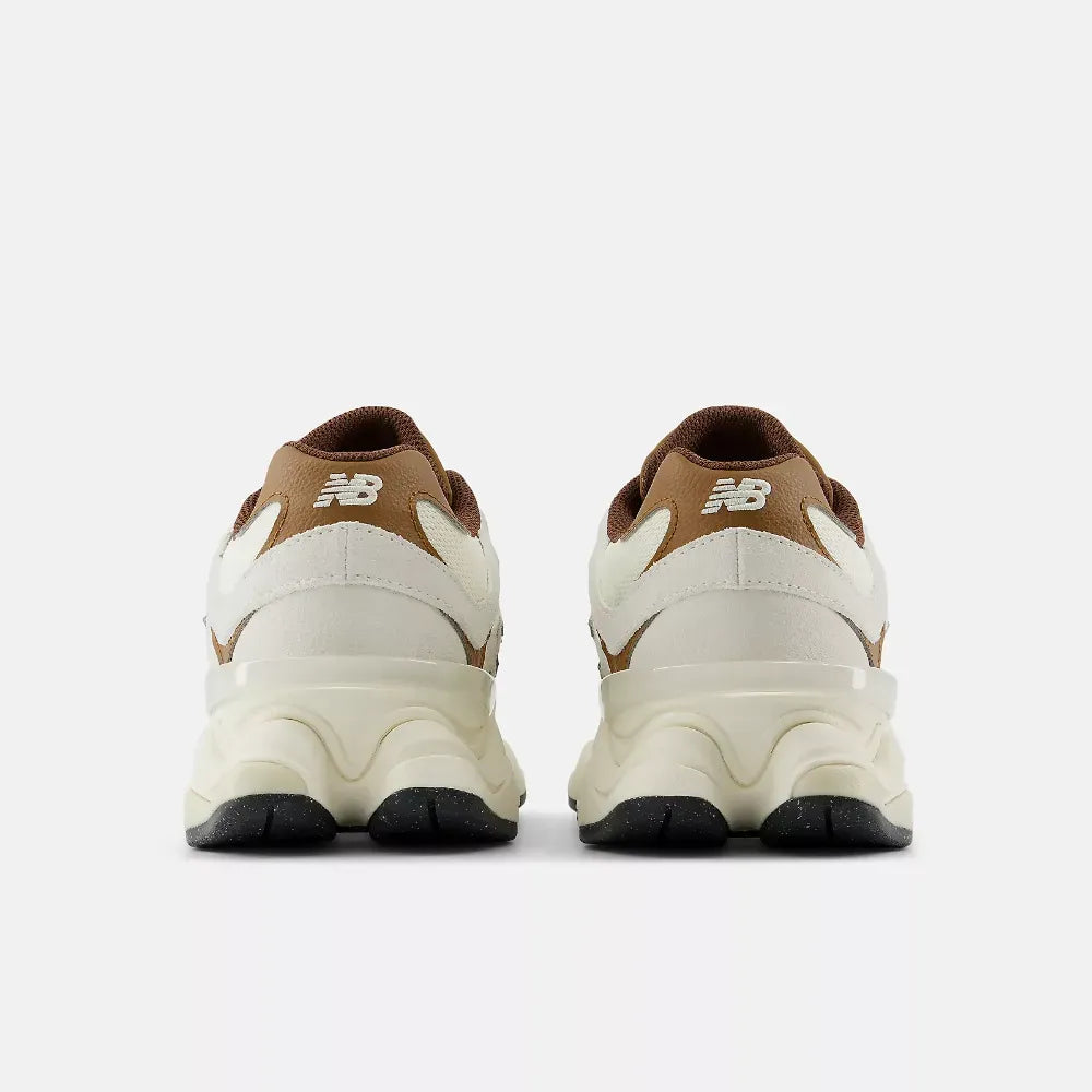 New Balance 9060 Breakfast Tea Angora