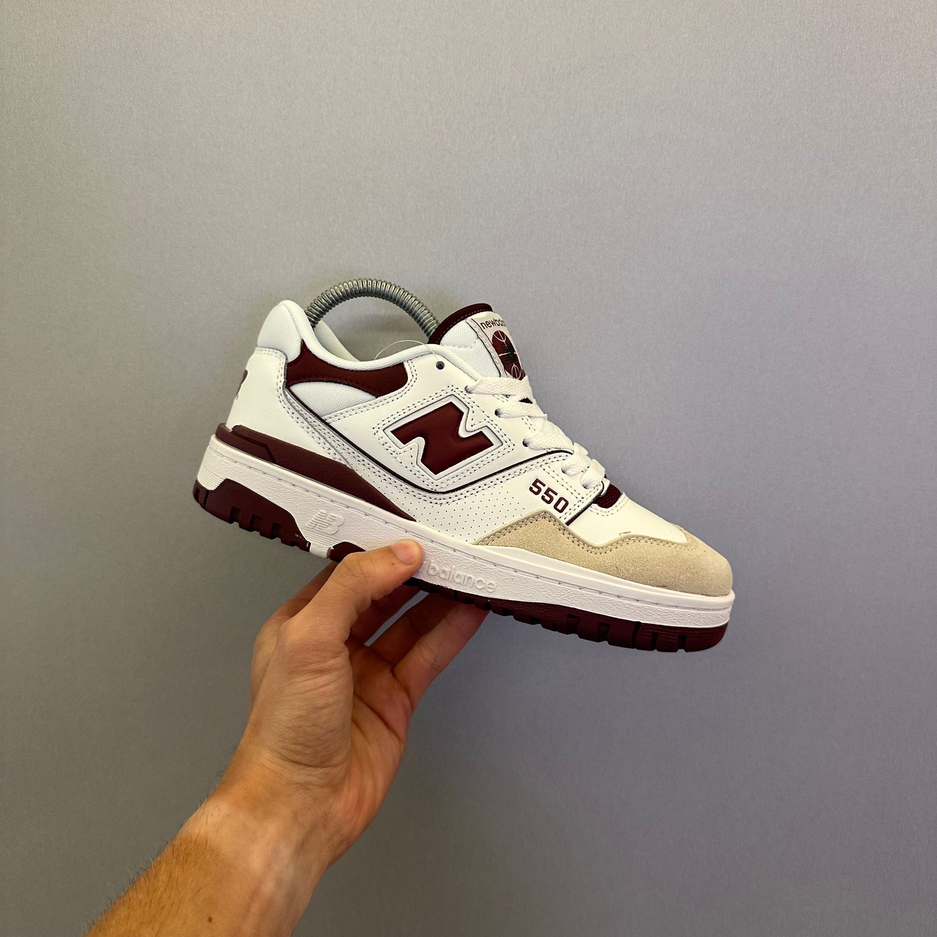 New Balance 550 Sea Salt Burgundy (Pronta Entrega)