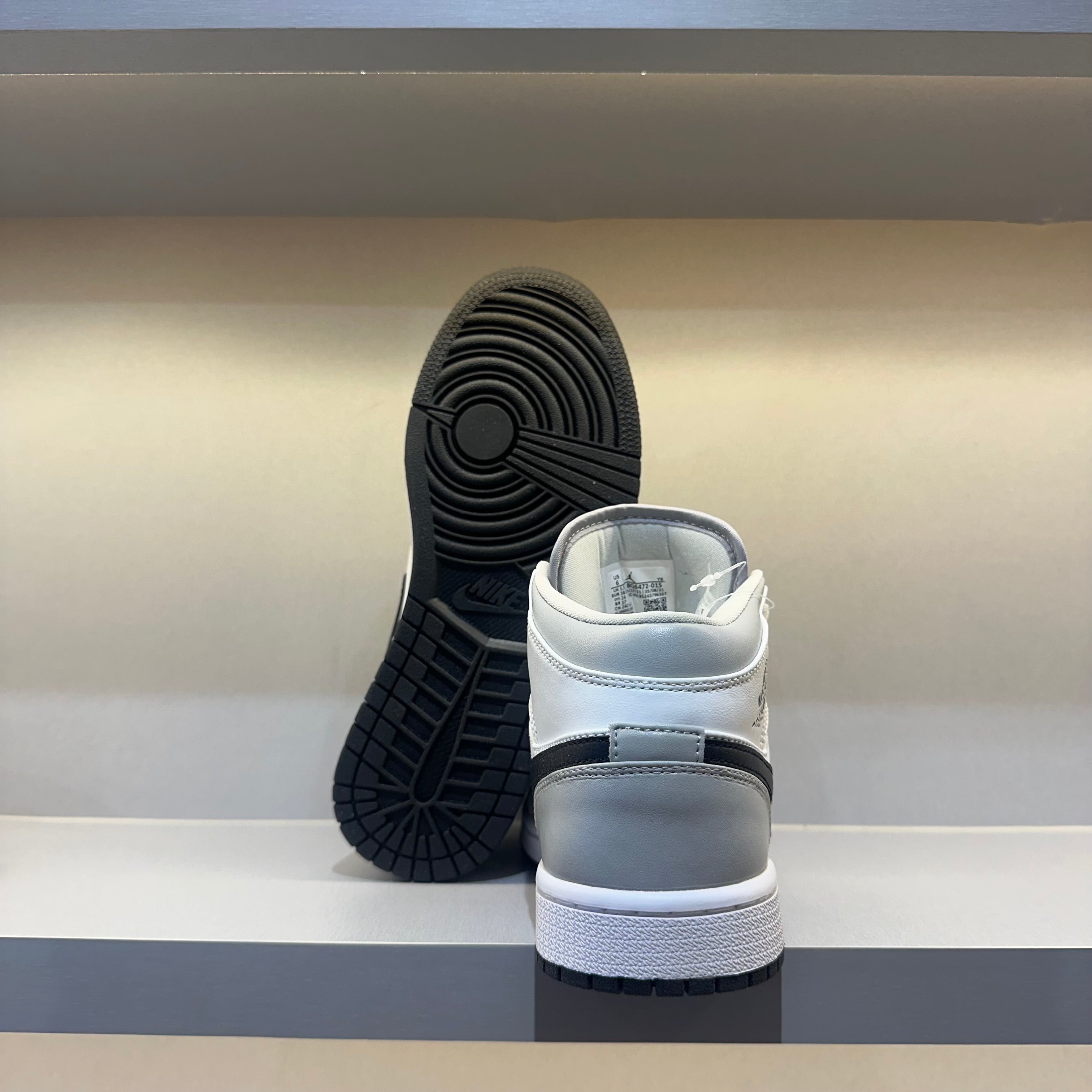 Jordan 1 Mid Light Smoke Grey (Pronta Entrega)