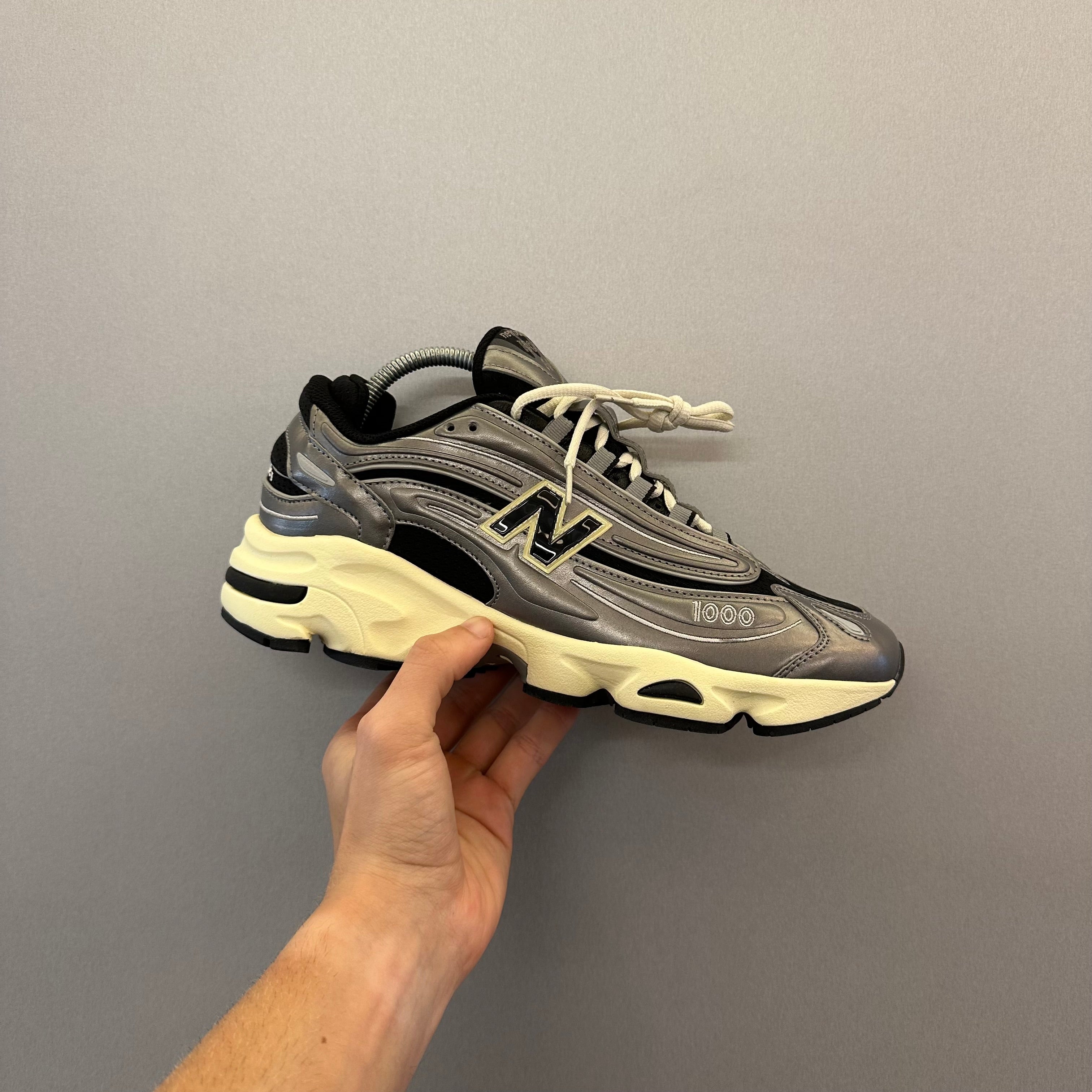 New Balance 1000 Silver Metallic (Pronta Entrega)