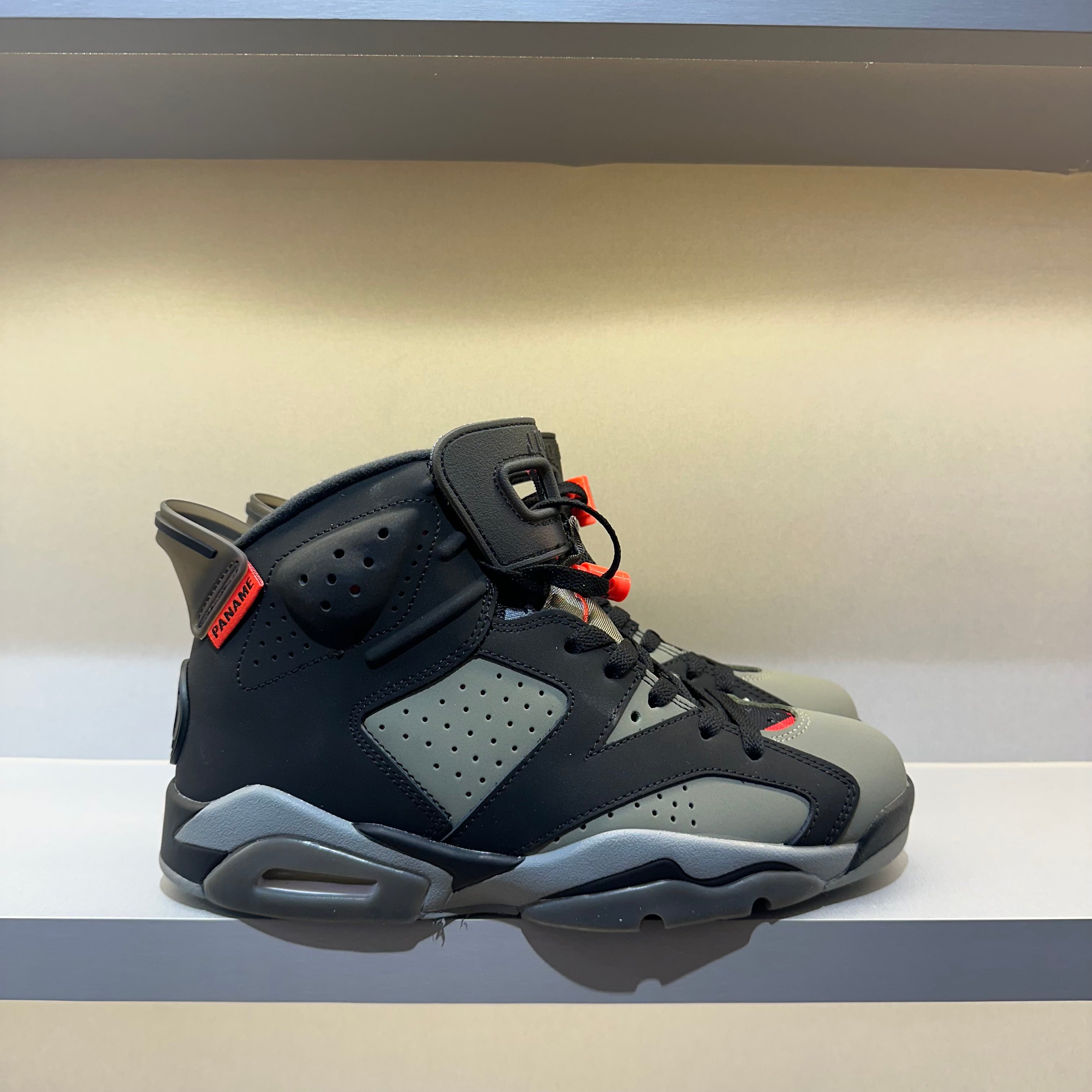Jordan 6 Retro PSG Paris Saint-Germain (Pronta Entrega)