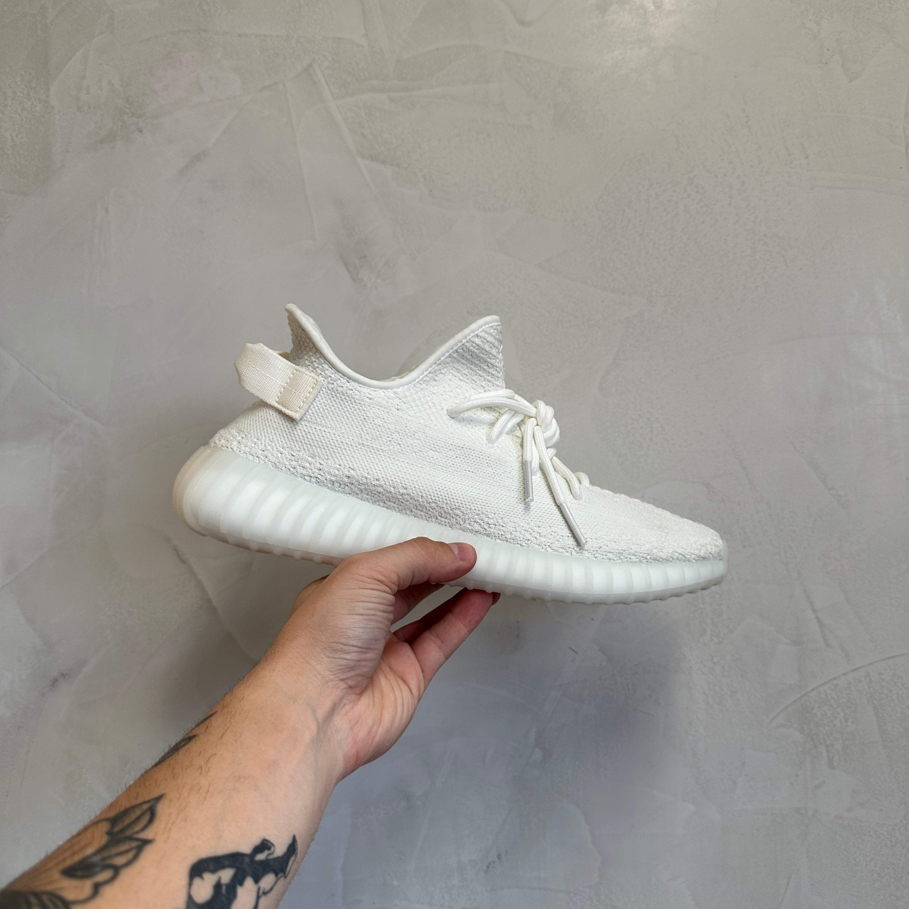 Adidas Yeezy Boost 350 V2 Cream/Triple White (Pronta Entrega)