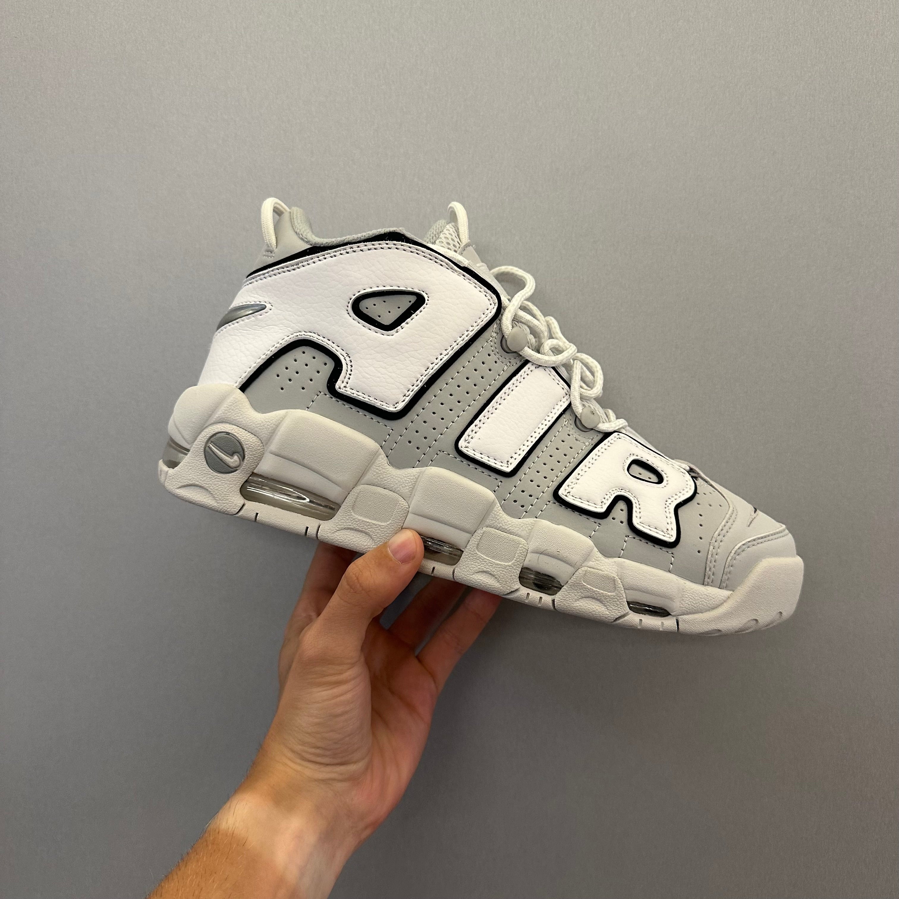 Nike Air More Uptempo Photon Dust (Pronta Entrega)
