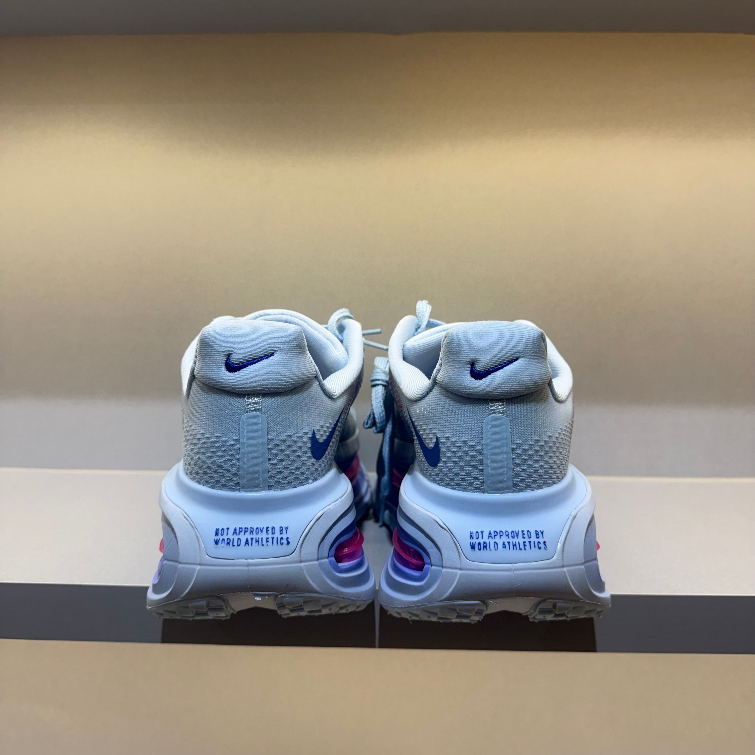Nike Vomero Premium Blue Tint (Pronta Entrega)