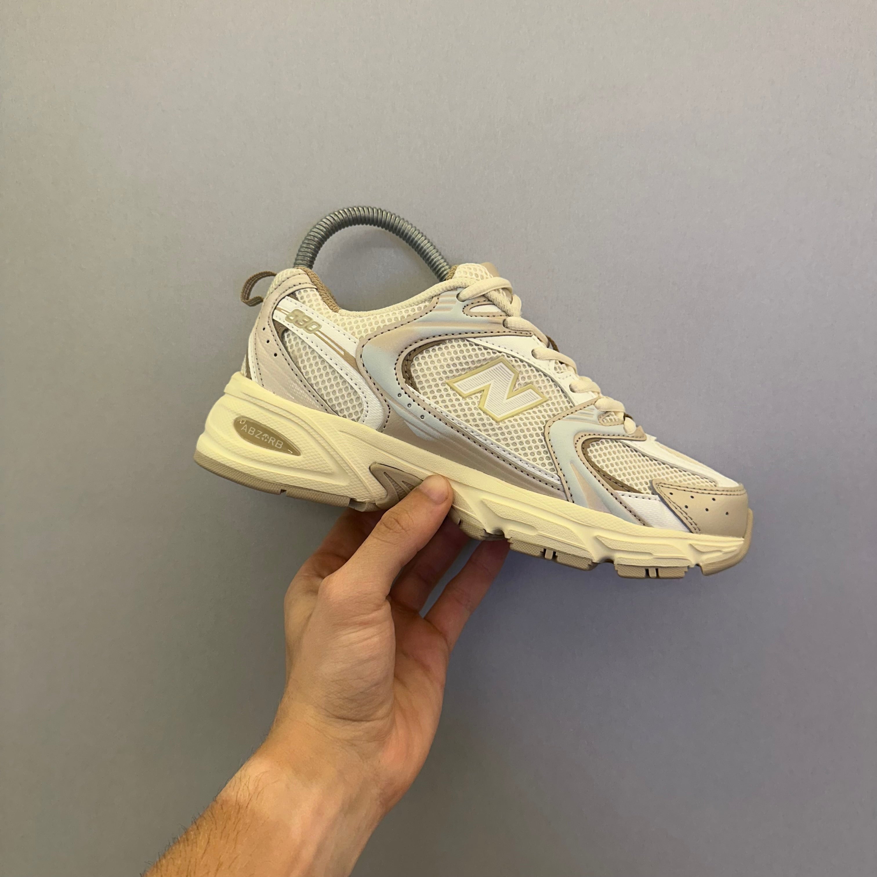 New Balance 530 Beige Angora (Pronta Entrega)