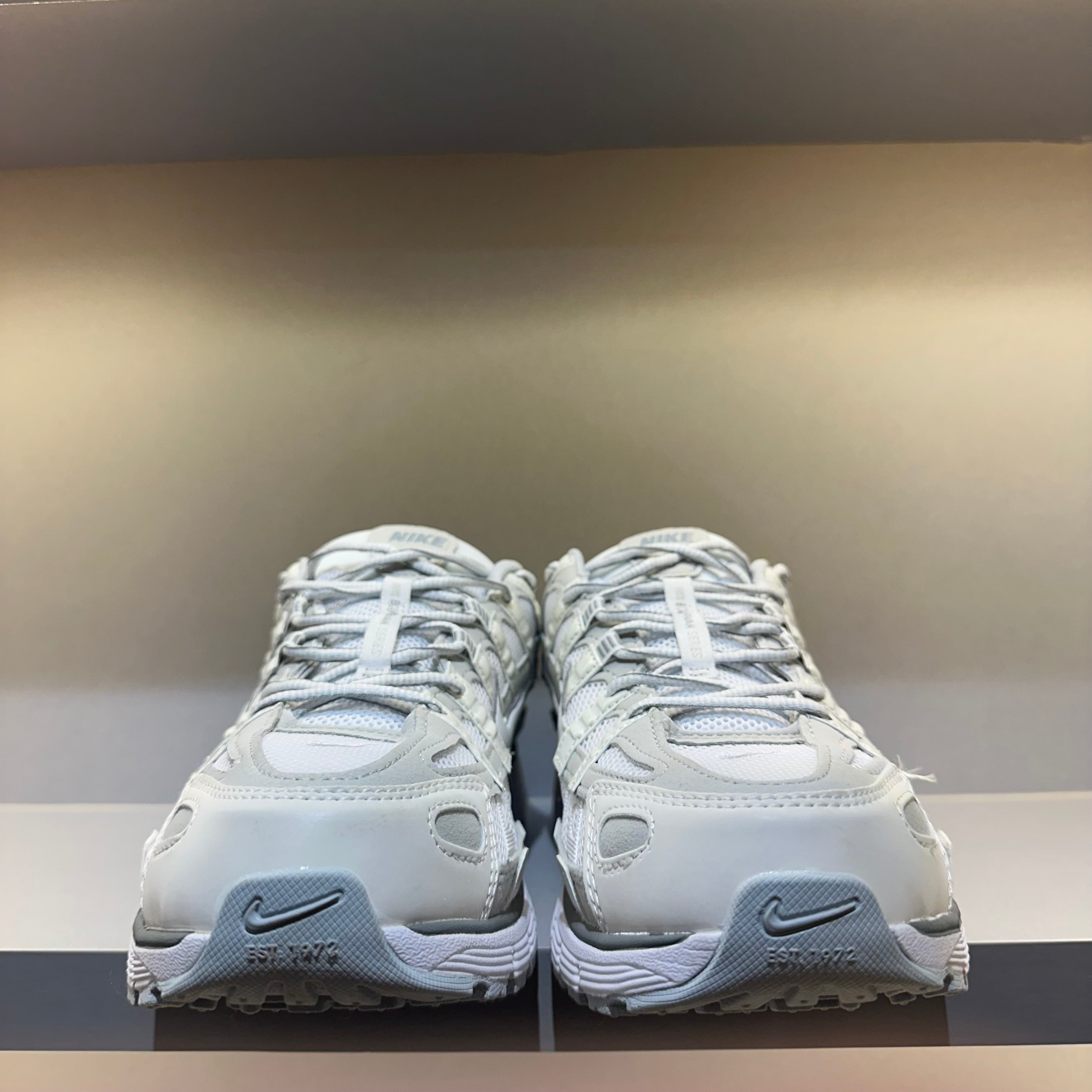 Nike P-6000 GS Platinum Tint White (Pronta Entrega)