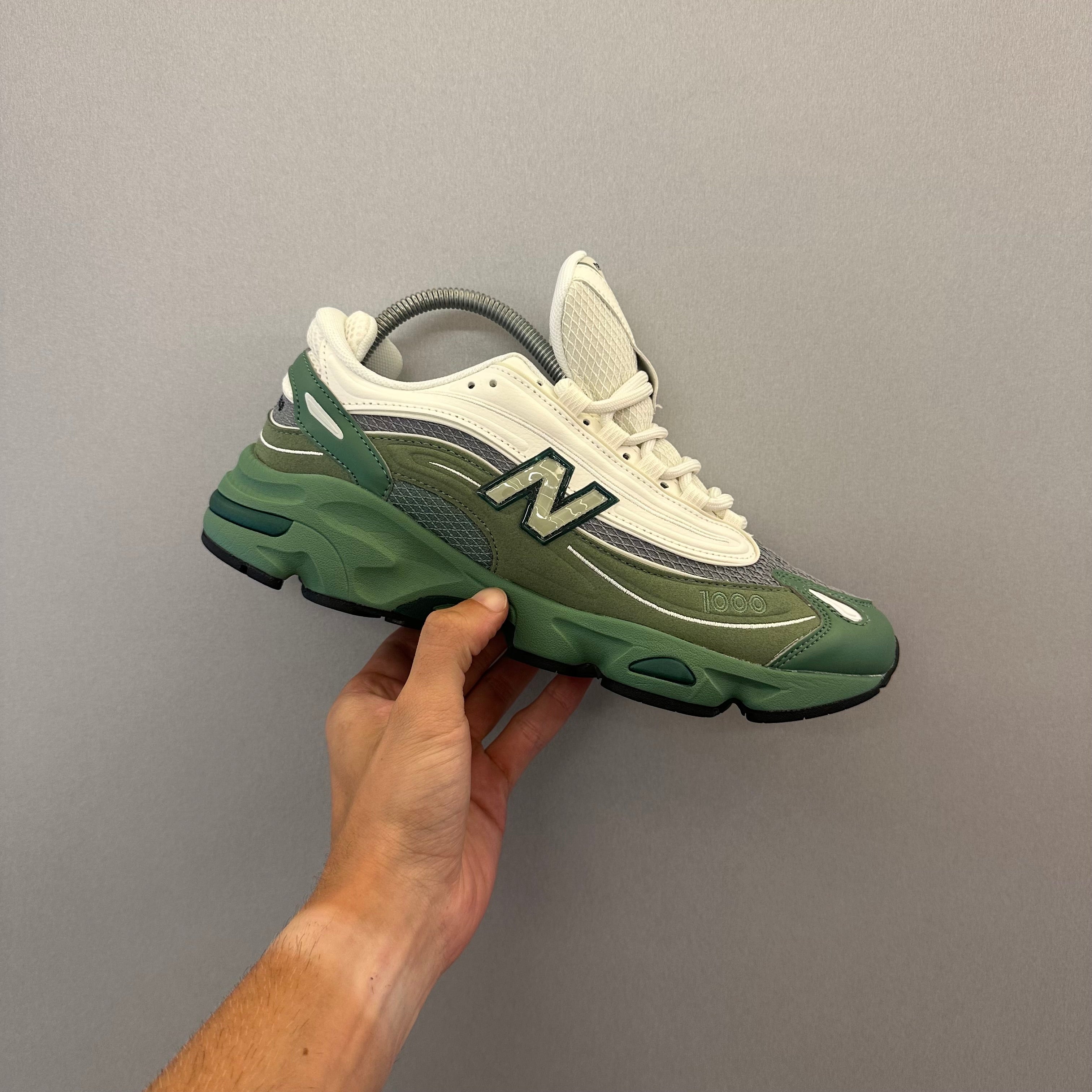 New Balance 1000 Mallard Green Sea Salt (Pronta Entrega)
