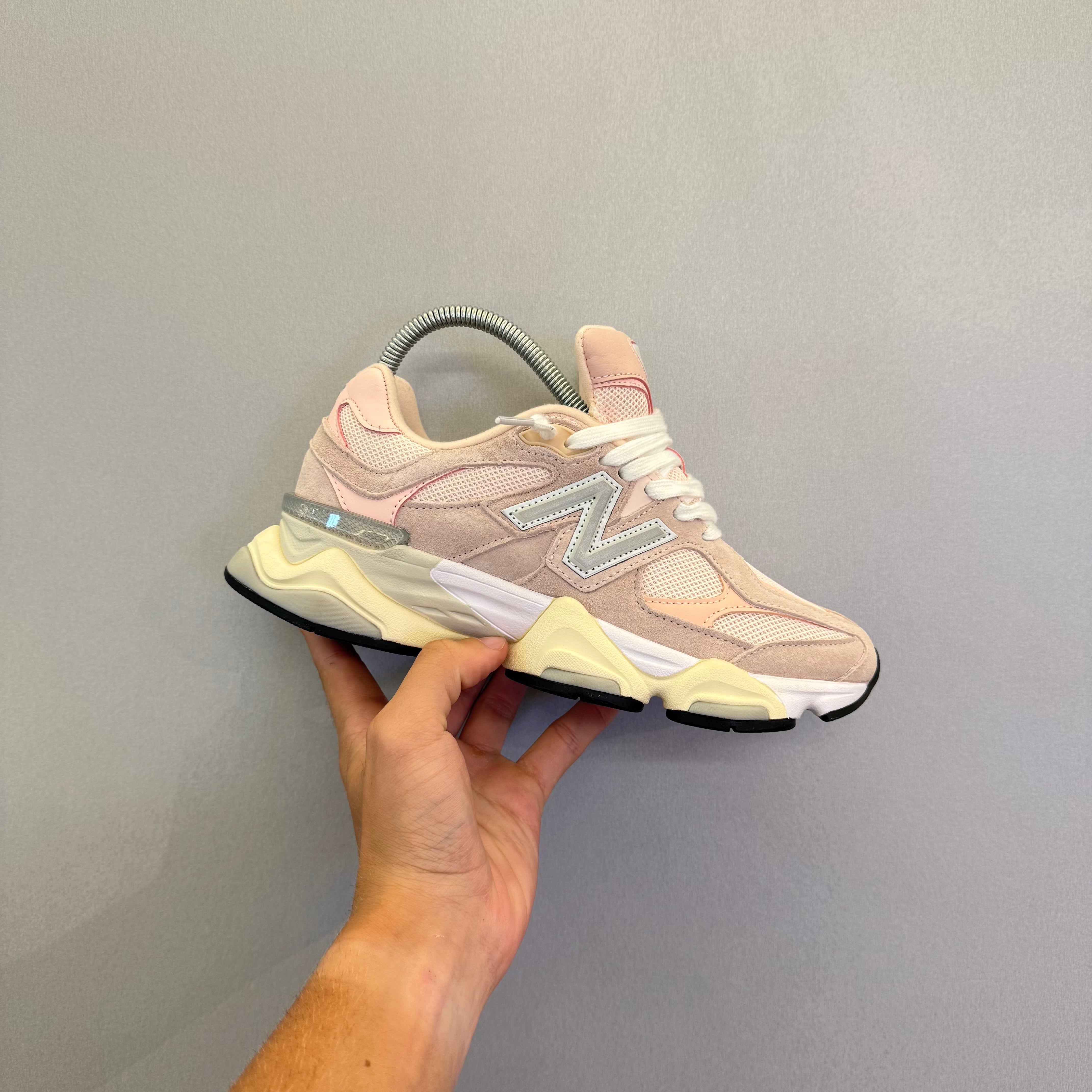 New Balance 9060 Pink Haze (Pronta Entrega)