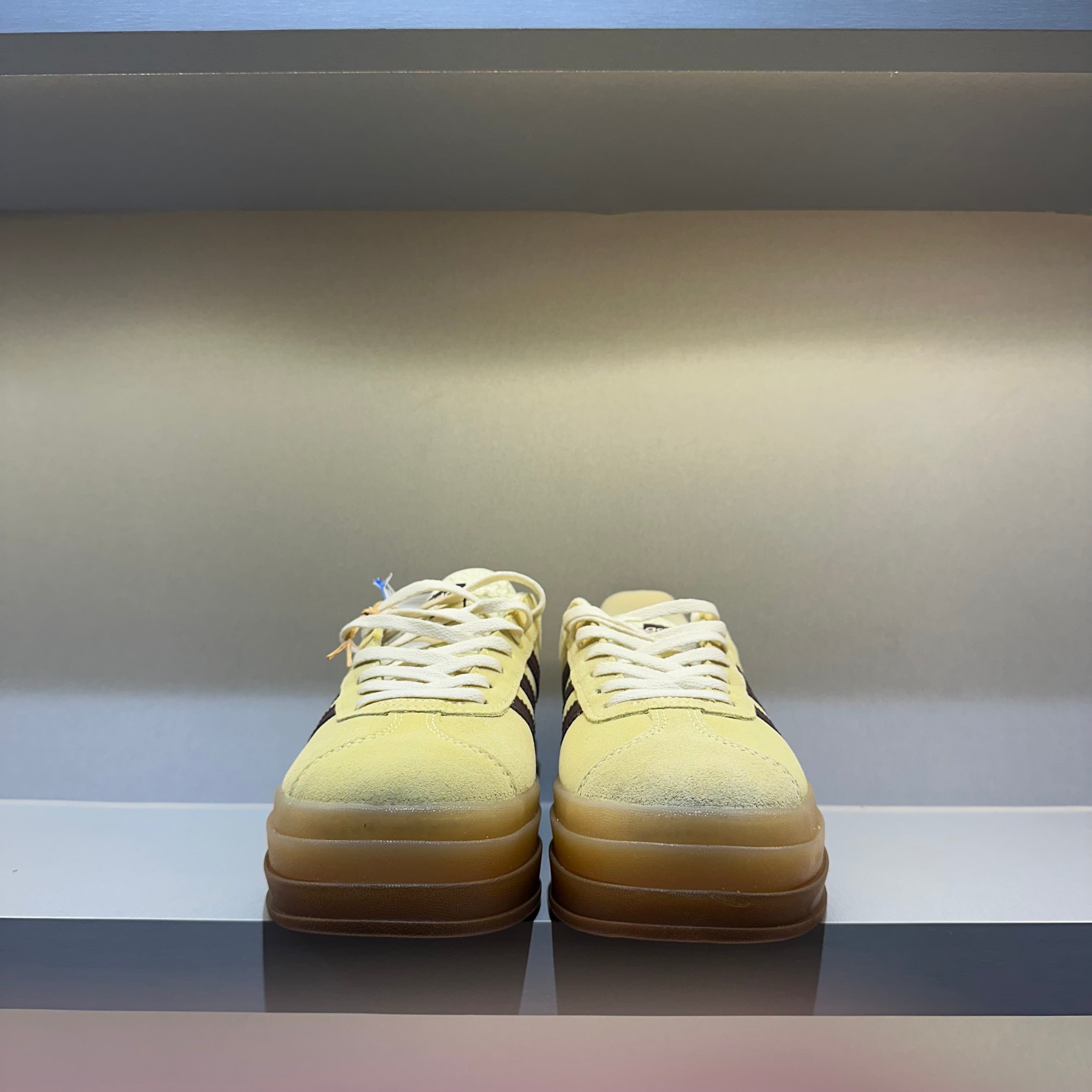 Adidas Gazelle Bold Almost Yellow Maroon (Pronta Entrega)