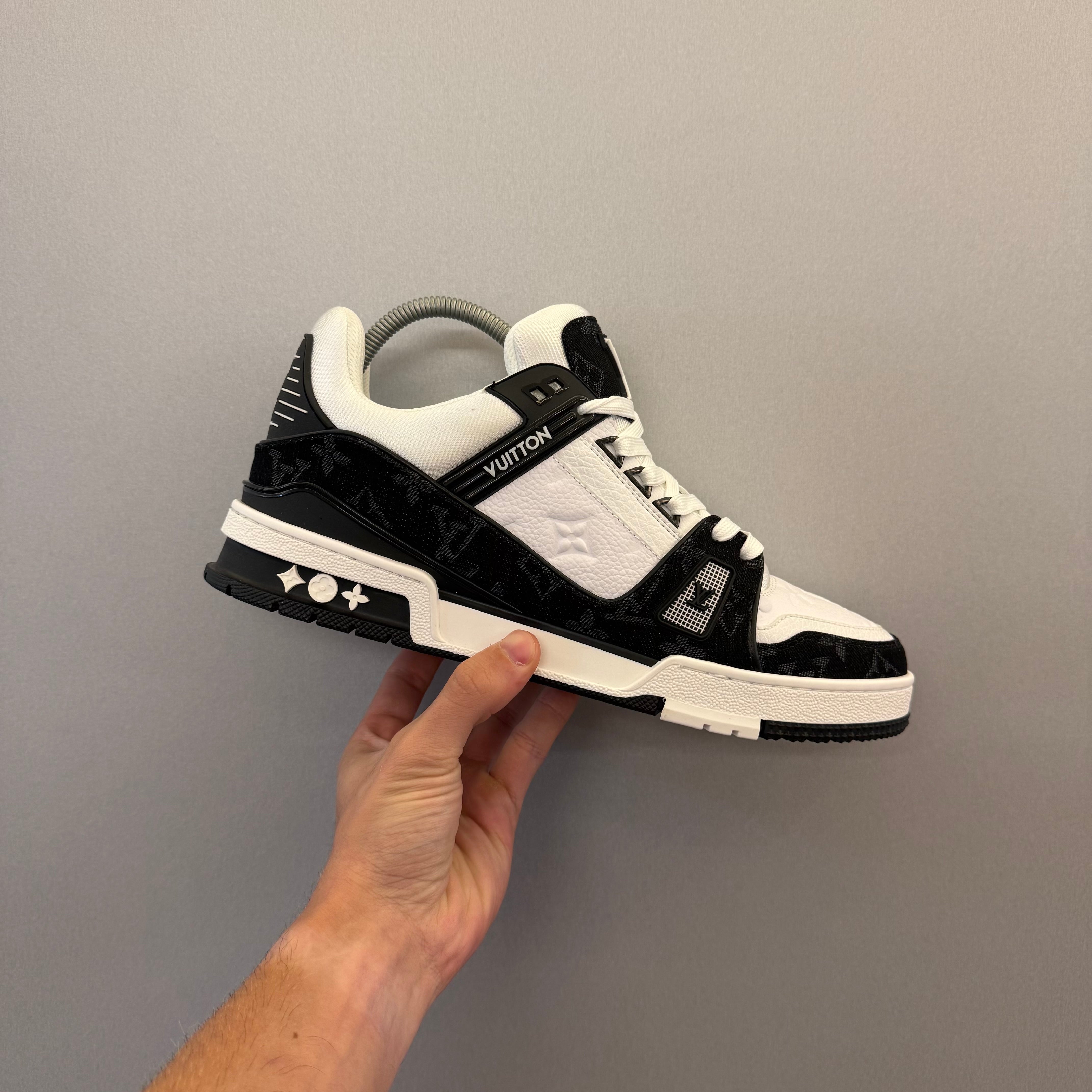 Louis Vuitton Trainer White Black (Pronta Entrega)