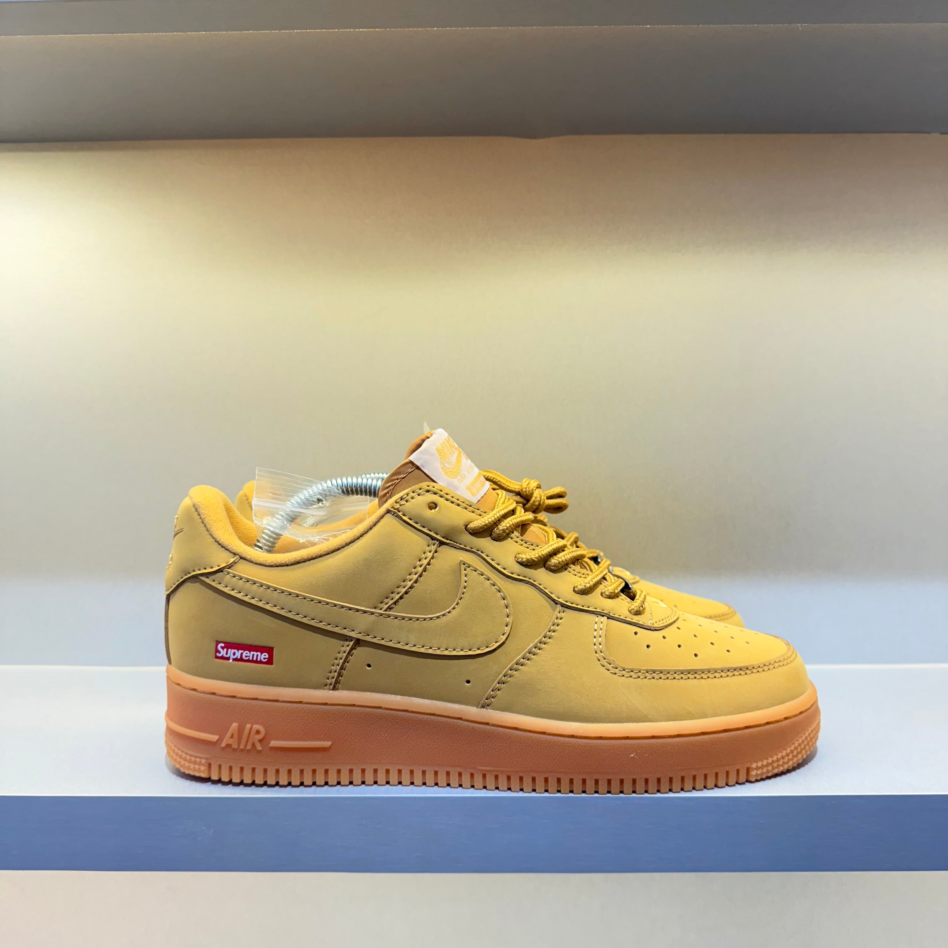 Nike Air Force 1 Low SP Supreme Wheat (Pronta Entrega)