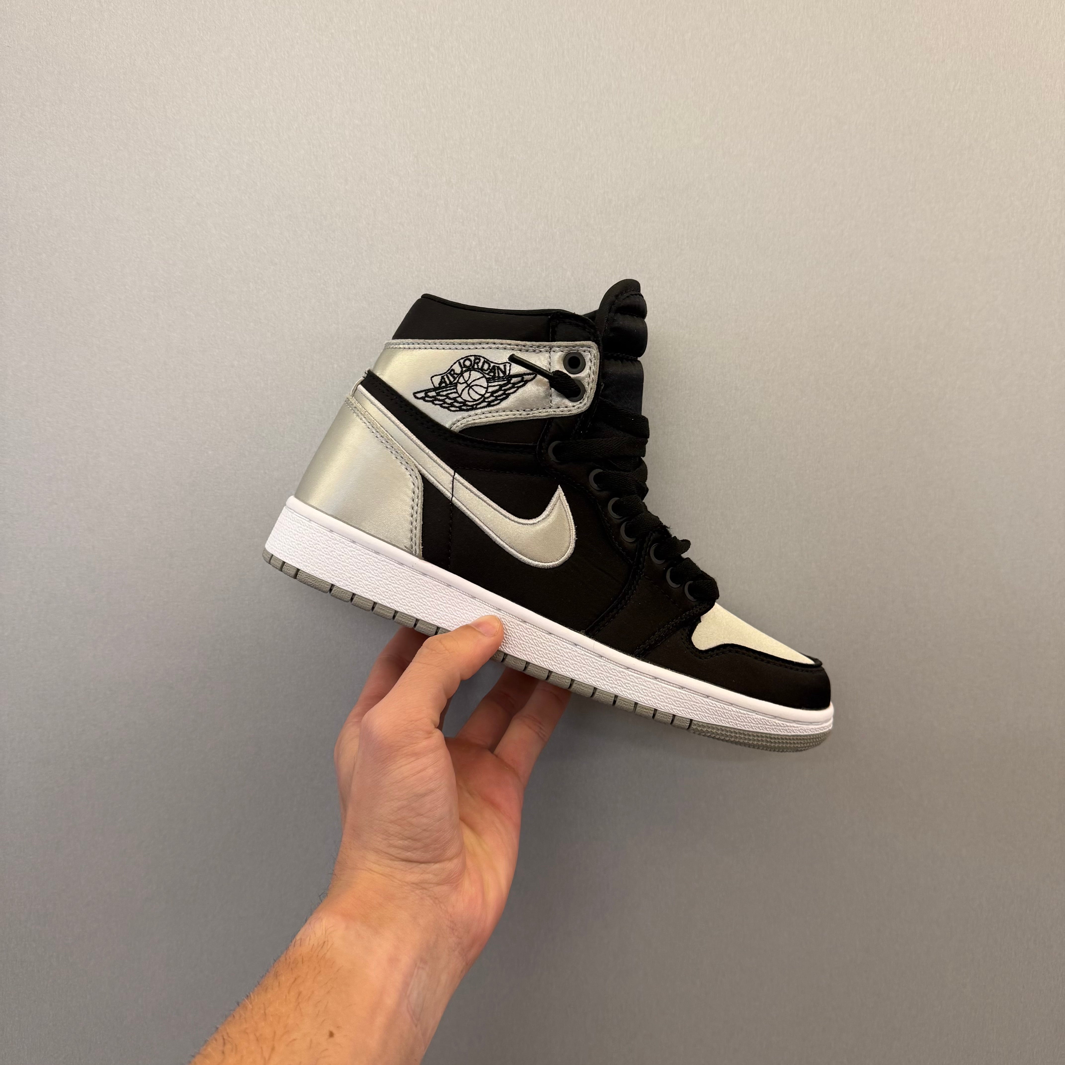 Air Jordan 1 High OG Satin Shadow (Pronta Entrega)