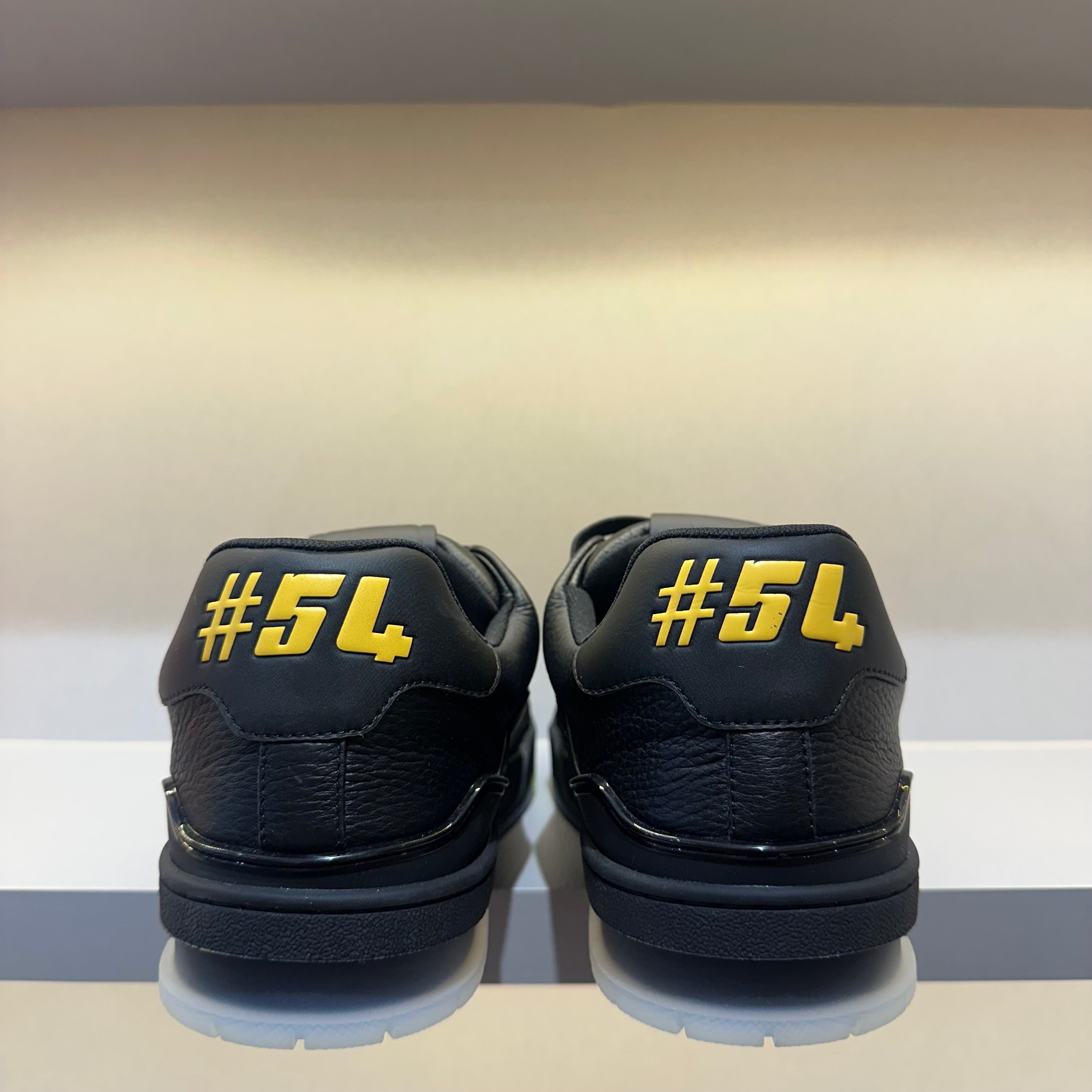 Louis Vuitton Trainer Black Signature (Pronta Entrega)