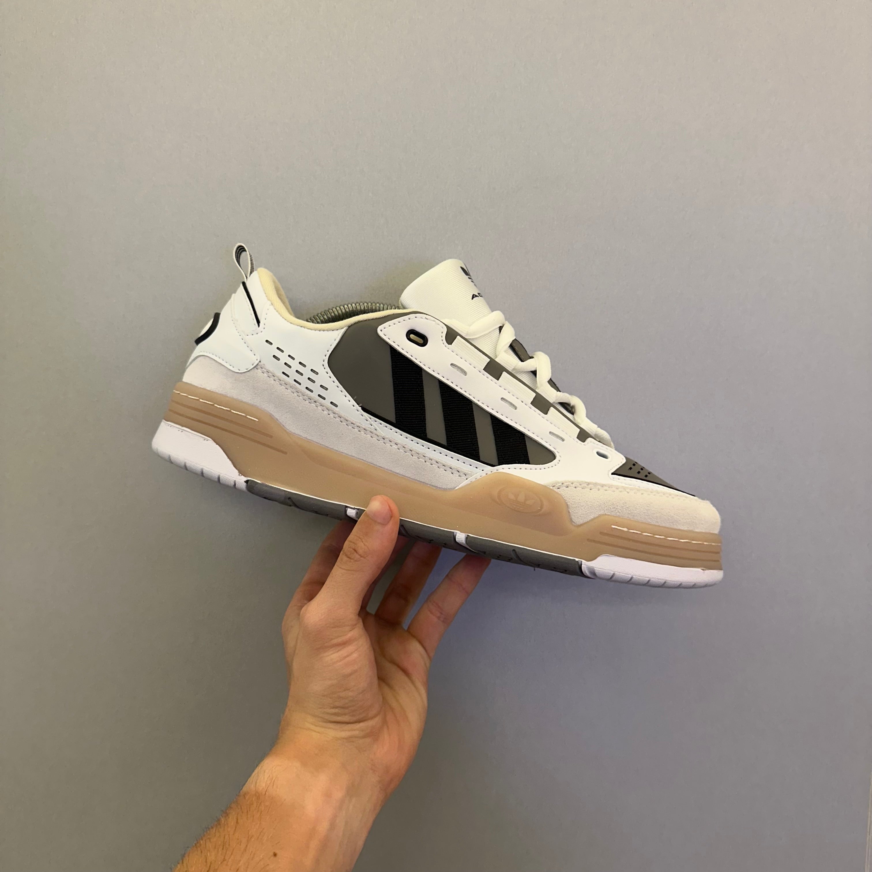 Adidas ADI2000 Chalk White (Pronta Entrega)