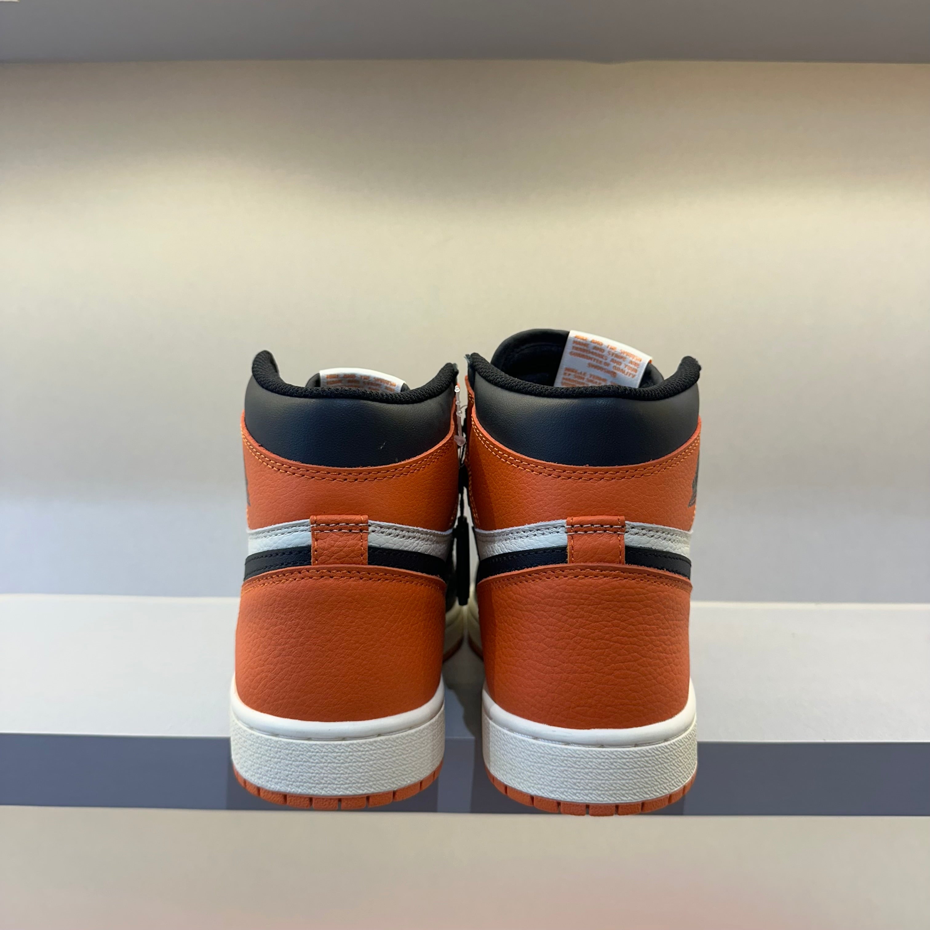 Jordan 1 Retro High Shattered Blackboard (Pronta Entrega)