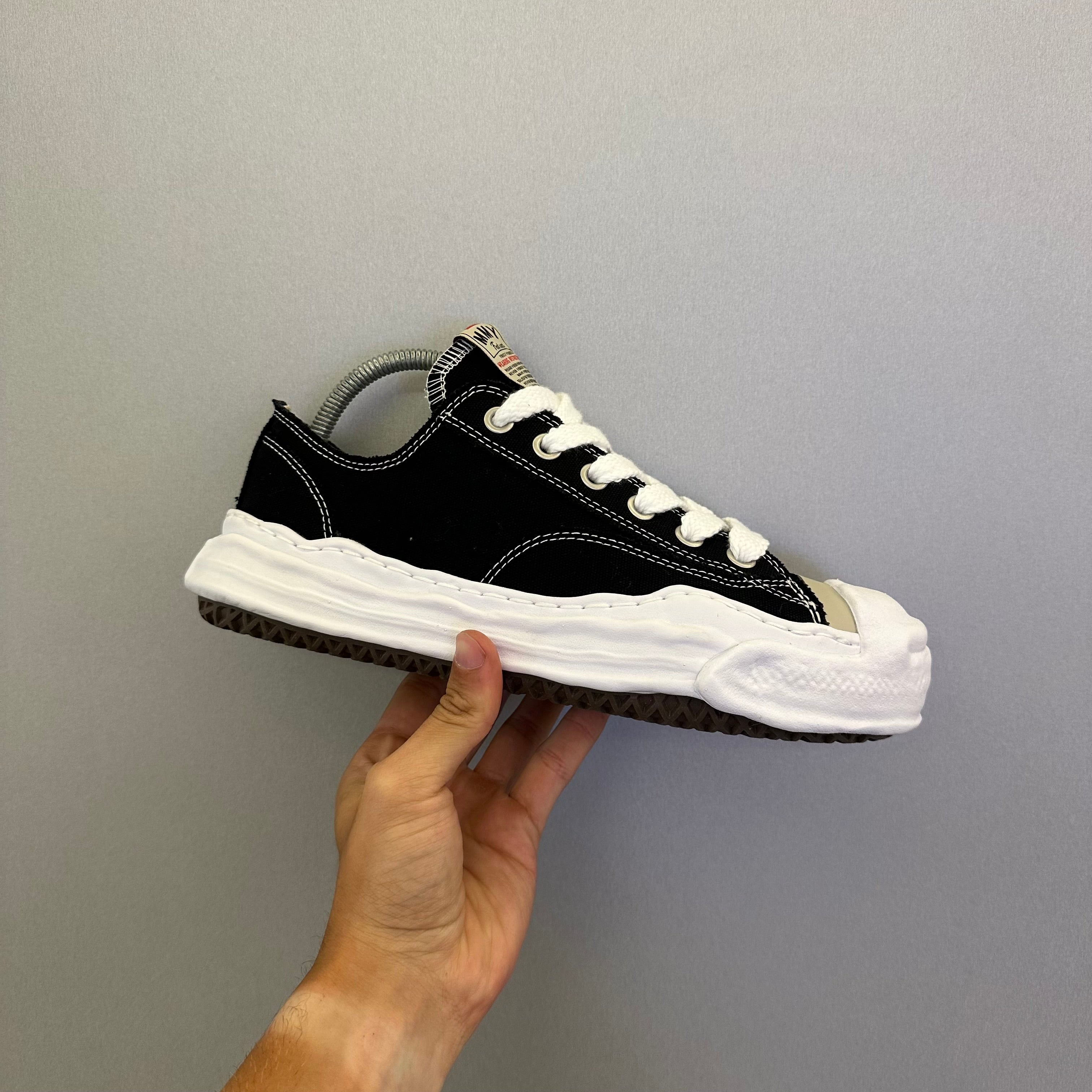 Maison Mihara Yasuhiro Hank OG Sole Canvas Low Black (Pronta Entrega)