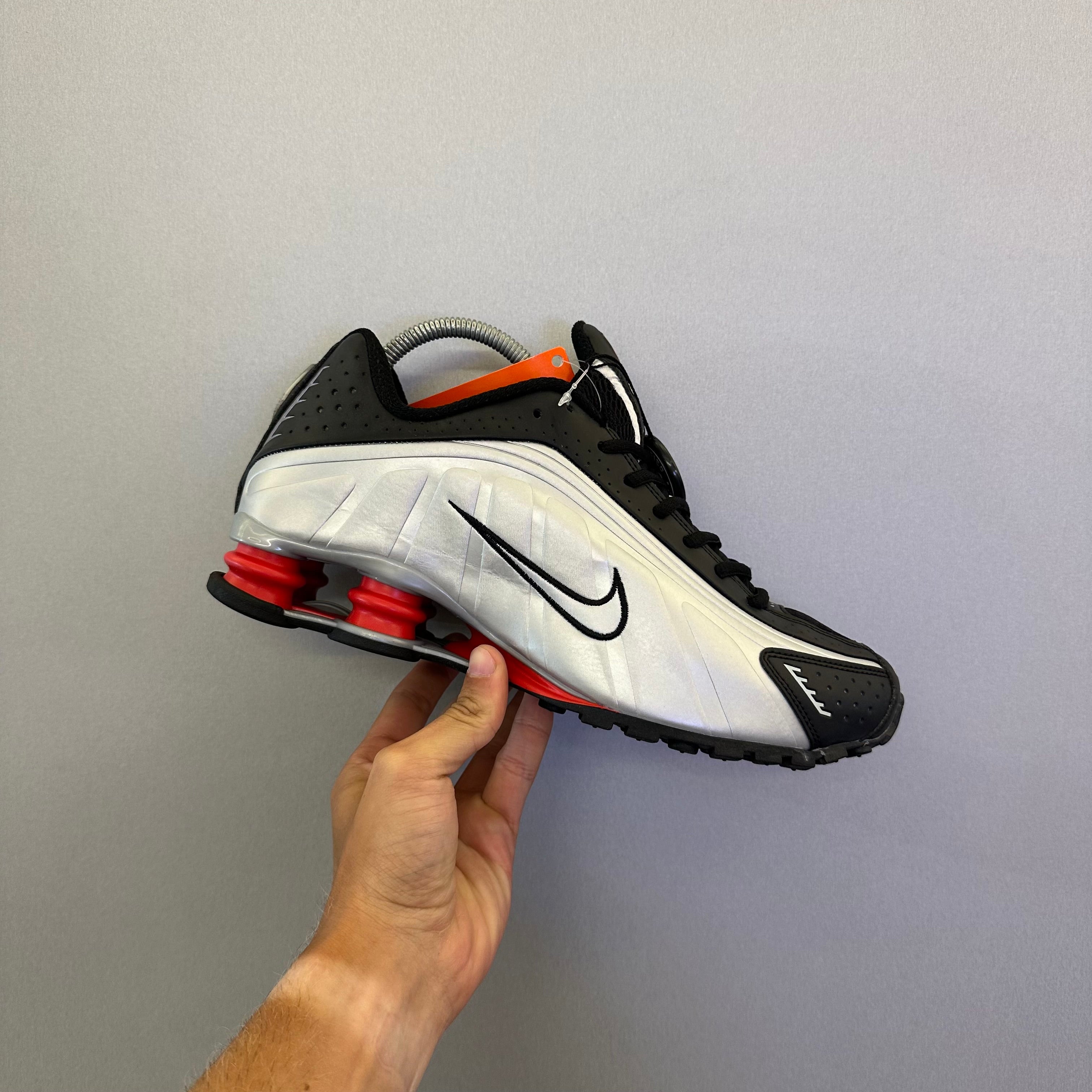 Nike Shox R4 Black Metallic Silver (Pronta Entrega)