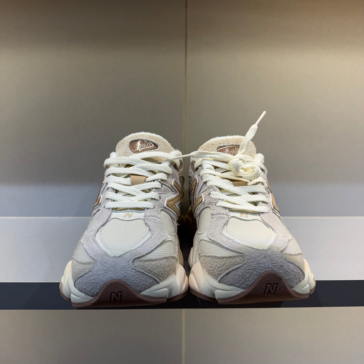 New Balance 9060 Bisque Sea Salt (Pronta Entrega)
