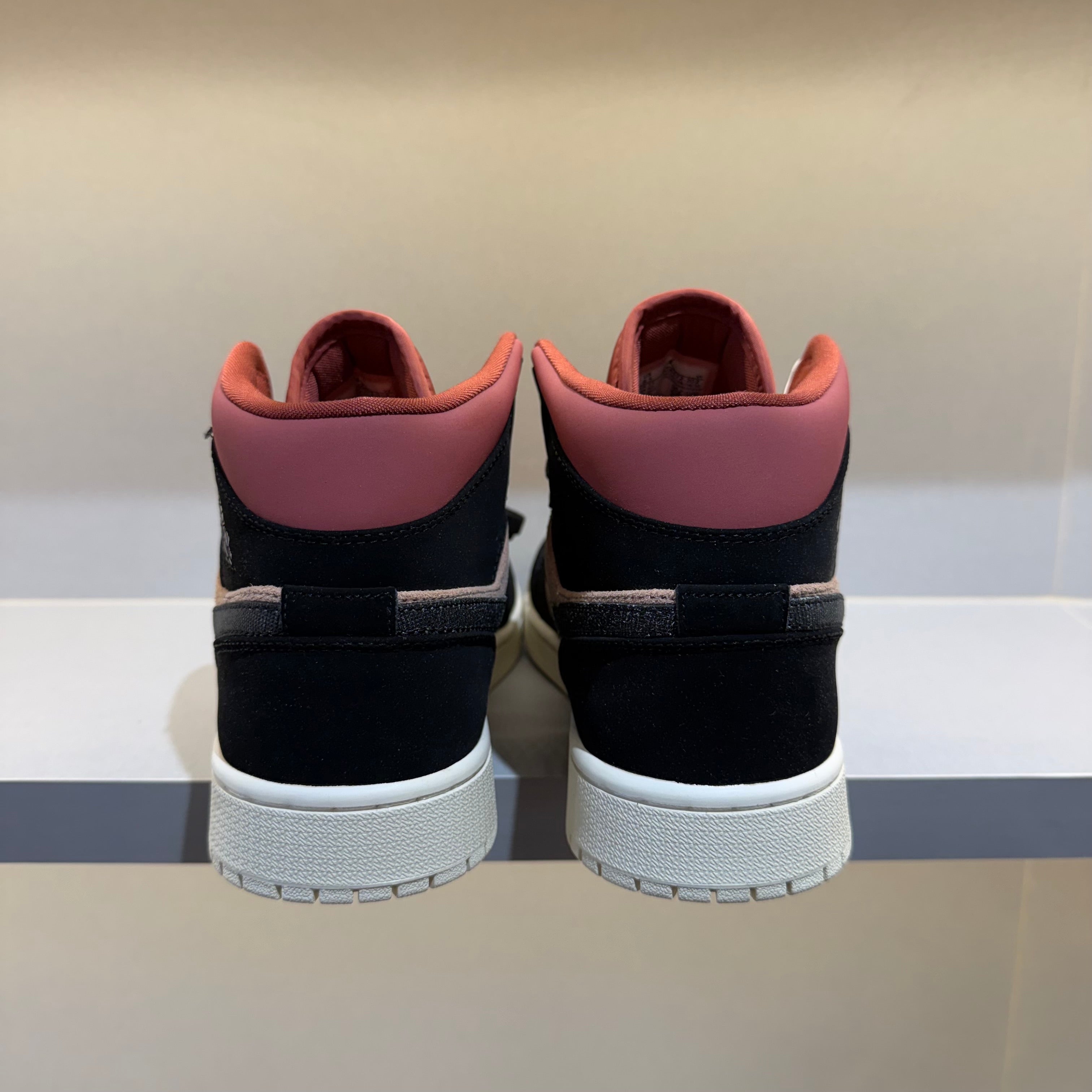 Jordan 1 Mid Canyon Rust (Pronta Entrega)