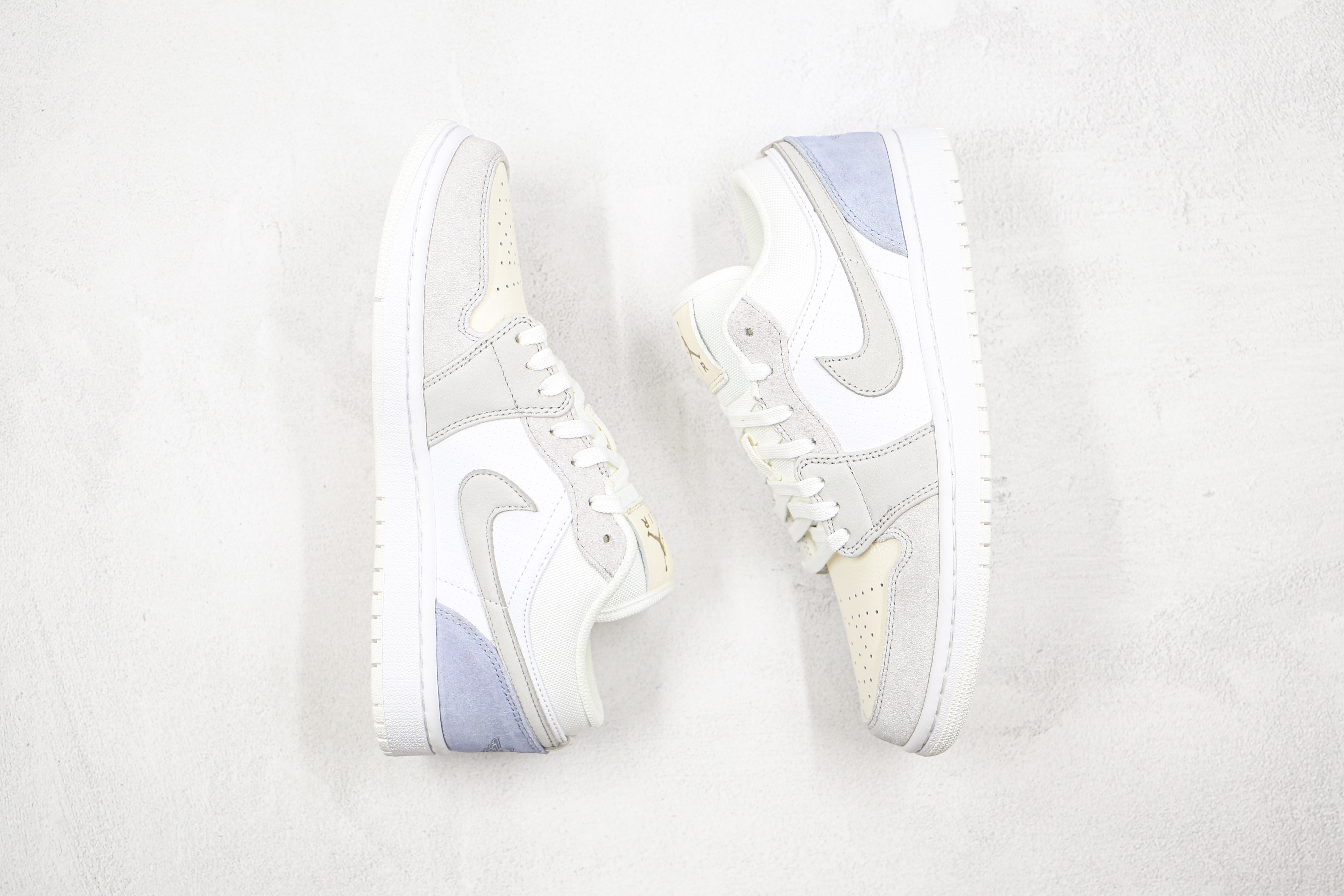 Jordan 1 Low Paris