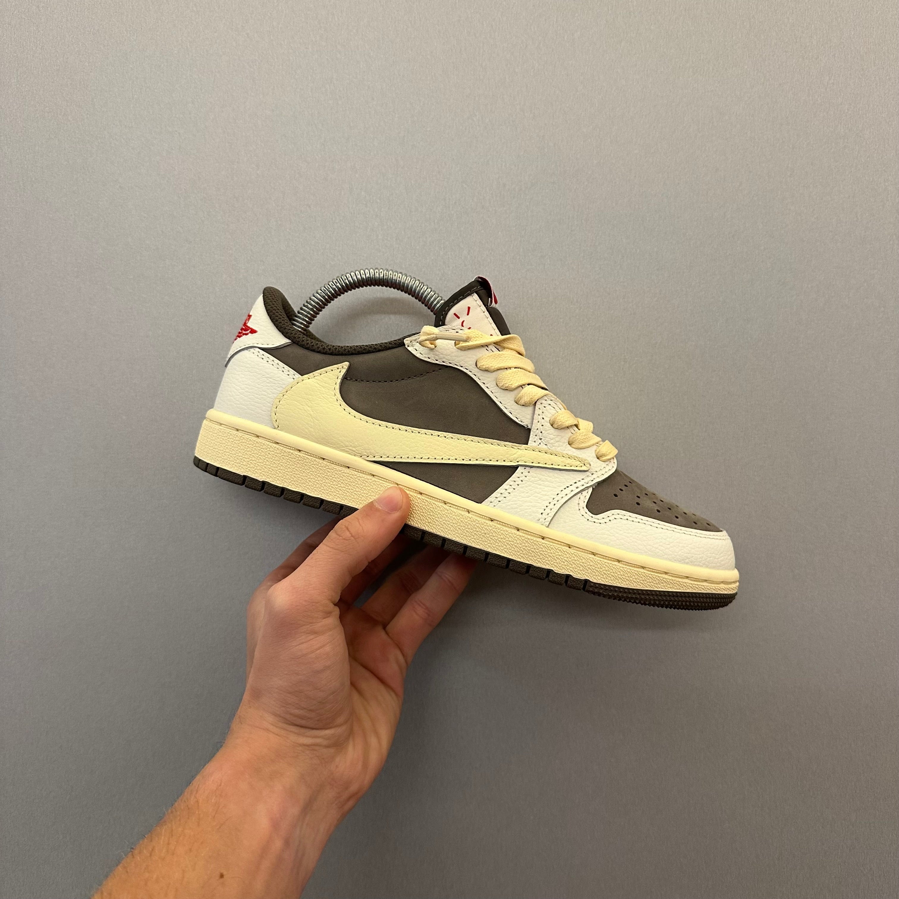 Jordan 1 Low Reverse Mocha Travis Scott (Pronta Entrega)