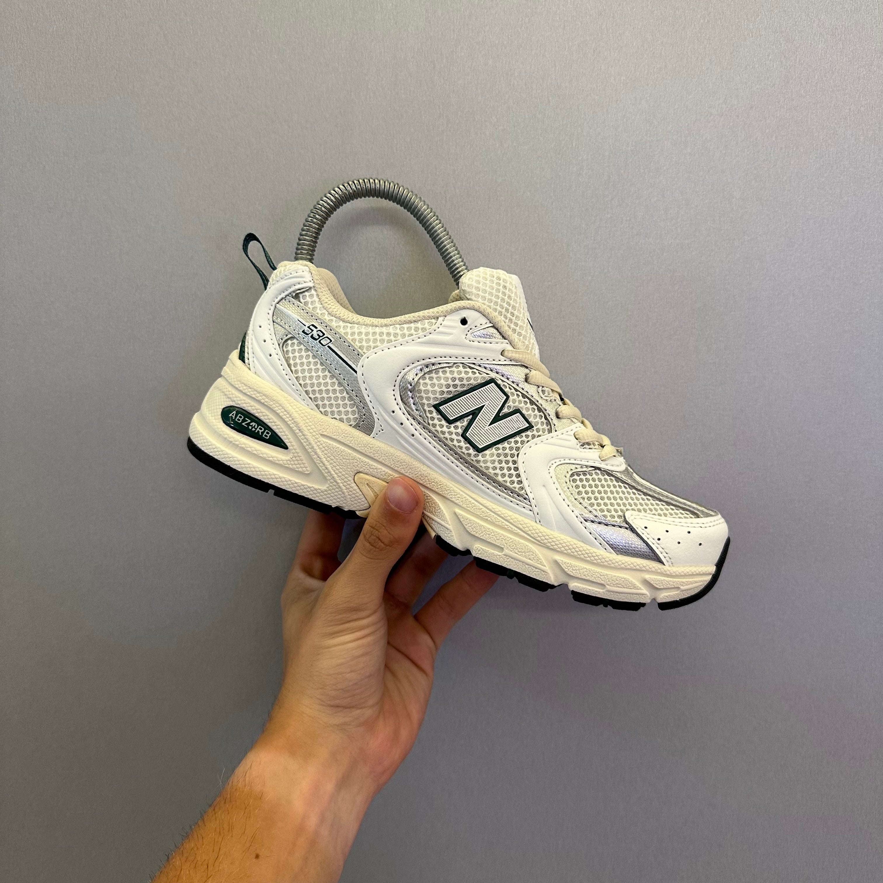 New Balance 530 Sea Salt White Marsh Green (Pronta Entrega)