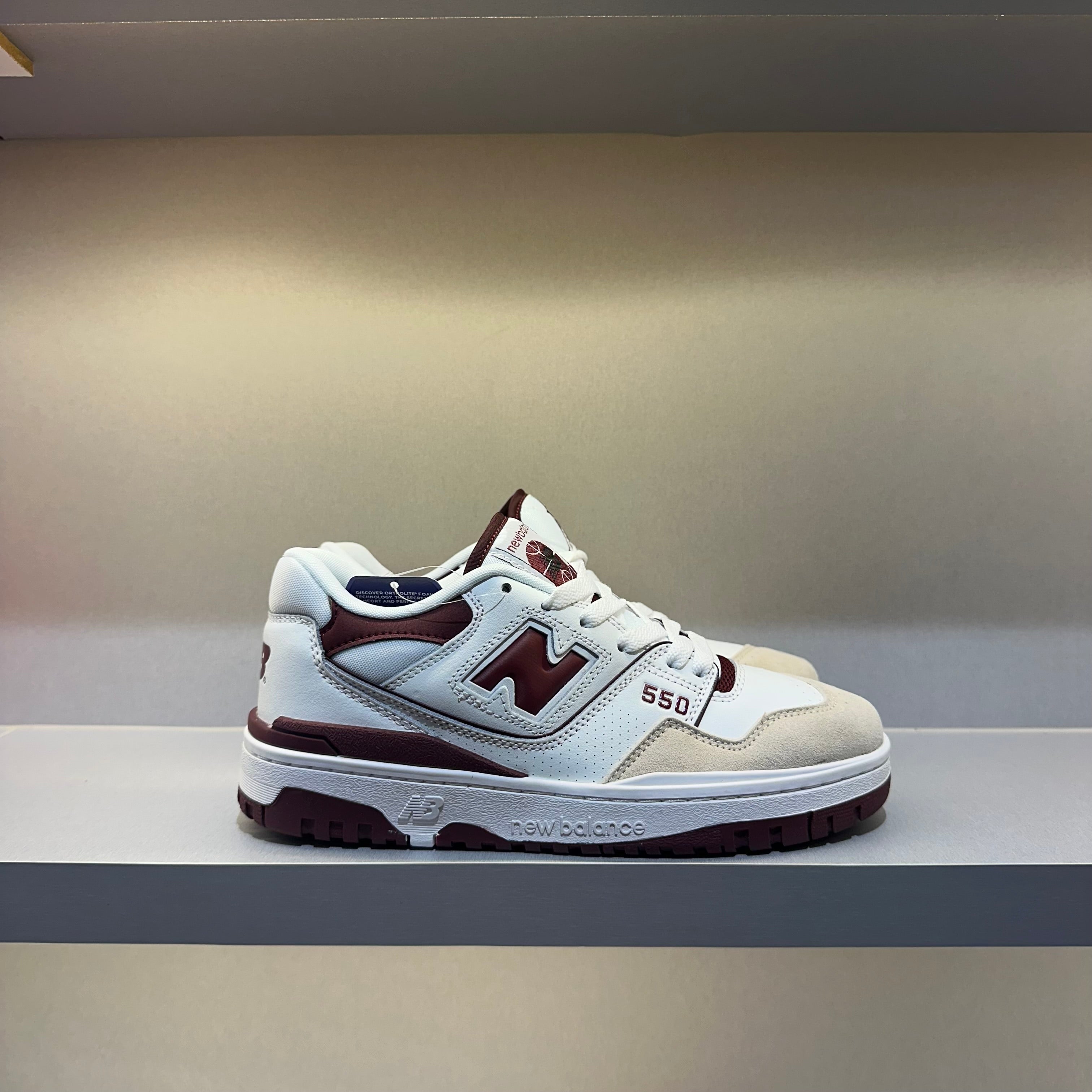 New Balance 550 Sea Salt Burgundy (Pronta Entrega)