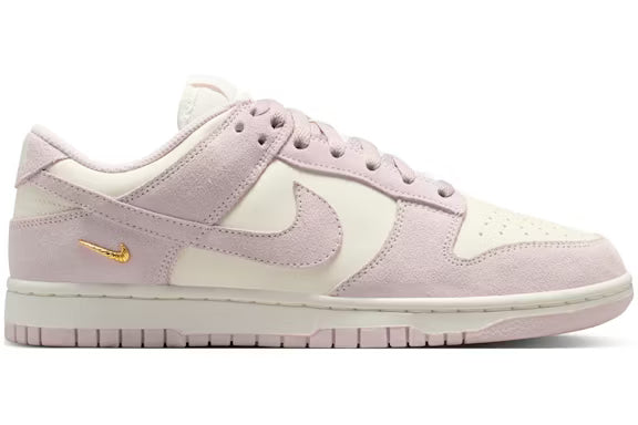 Nike Dunk Low SE Sail Pearl Pink