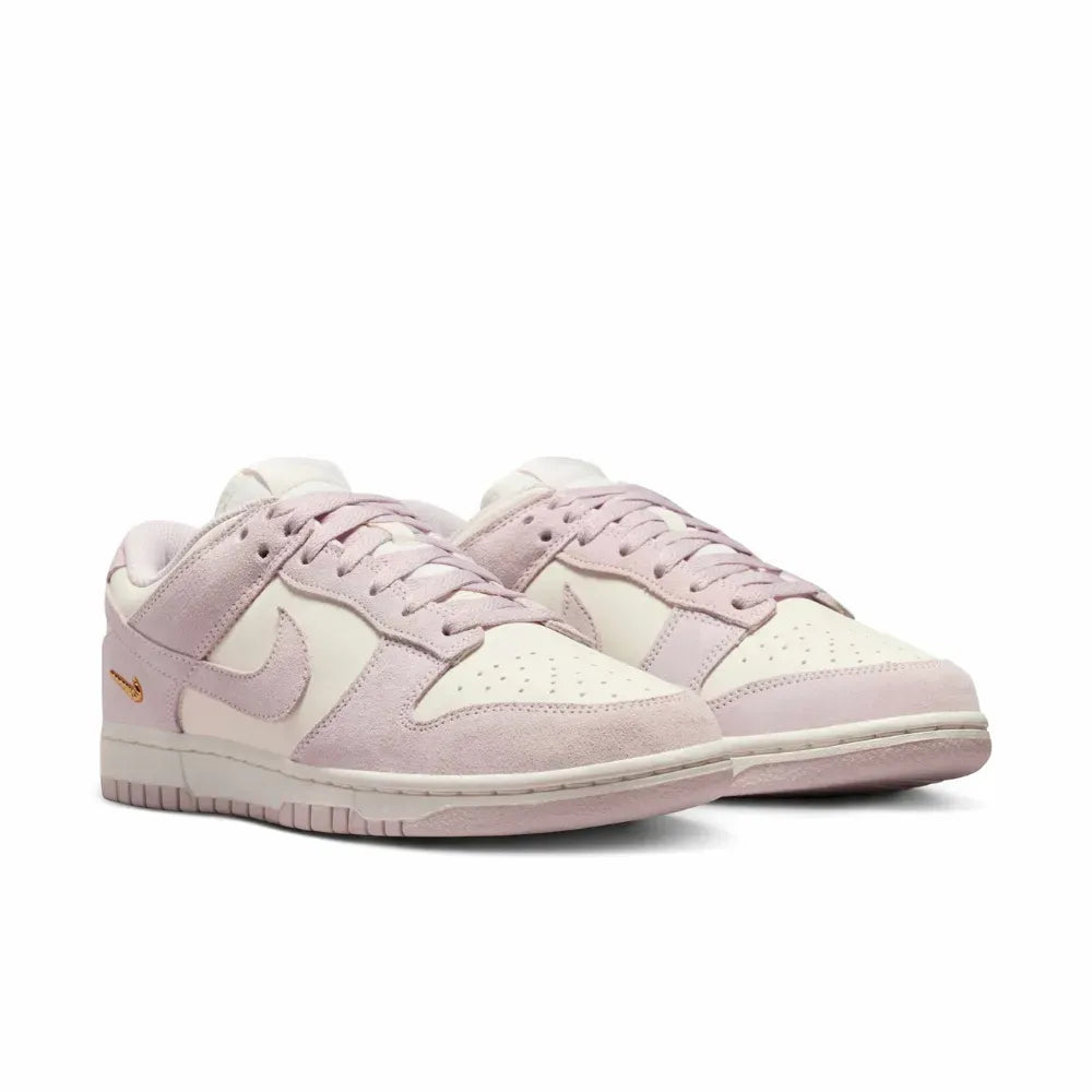 Nike Dunk Low SE Sail Pearl Pink