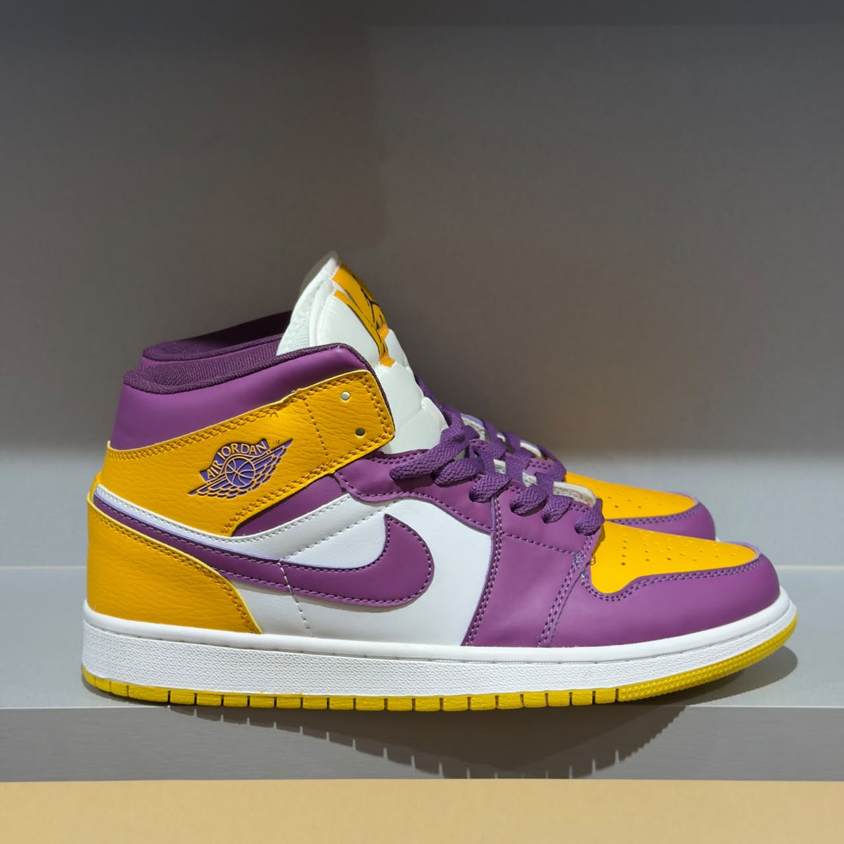 Jordan 1 Retro High Brotherhood (Pronta Entrega)