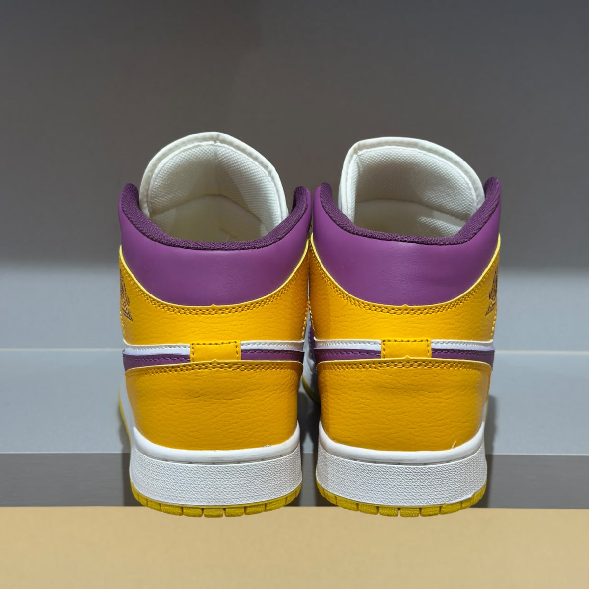 Jordan 1 Retro High Brotherhood (Pronta Entrega)