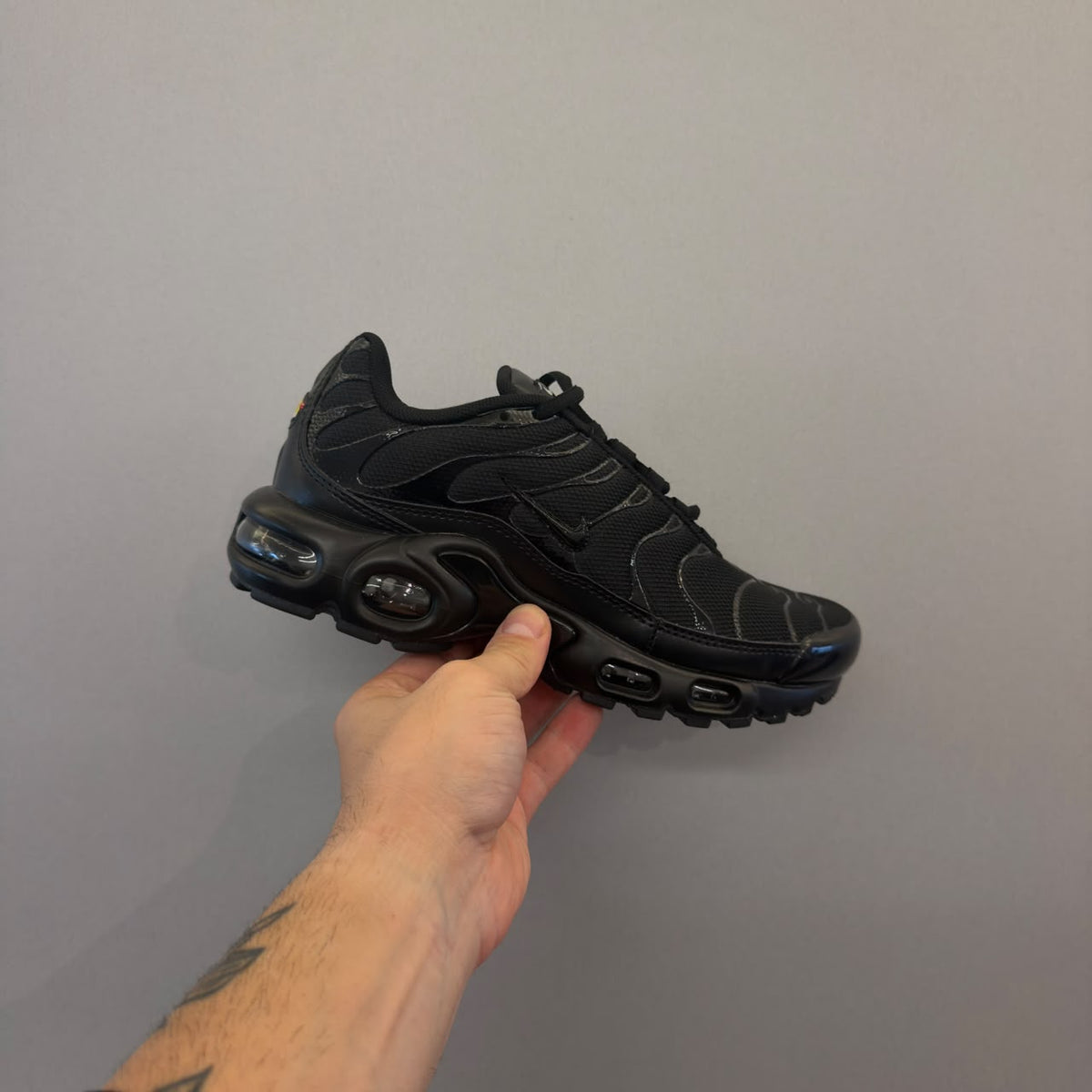 Nike Air Max Plus Triple Black (Pronta Entrega)
